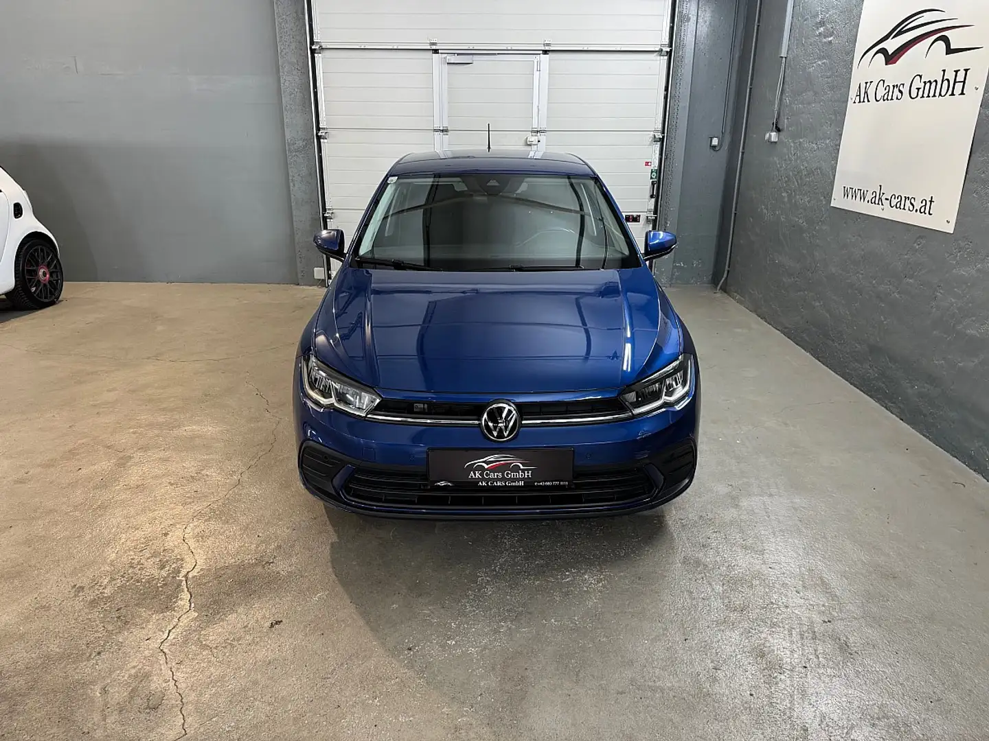 Volkswagen Polo Aut. Blau - 2