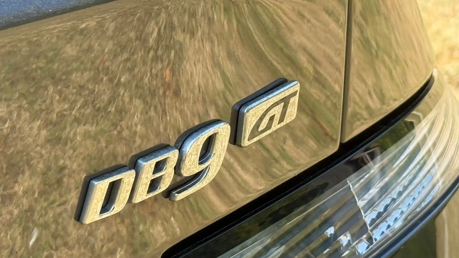 애스턴마틴 DB9 Coupe 2016 회색 사진 5