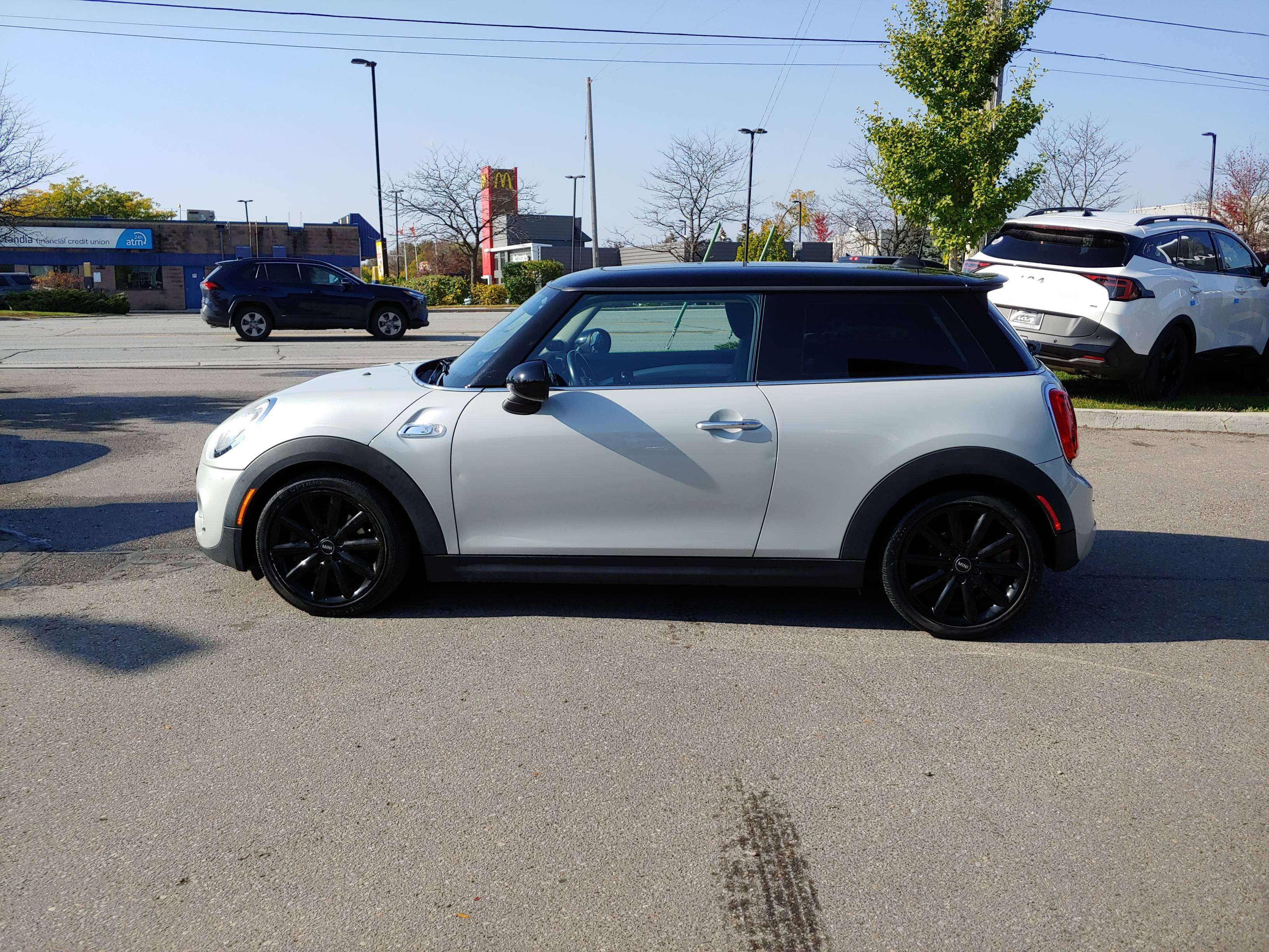 2017 MINI 3 Door