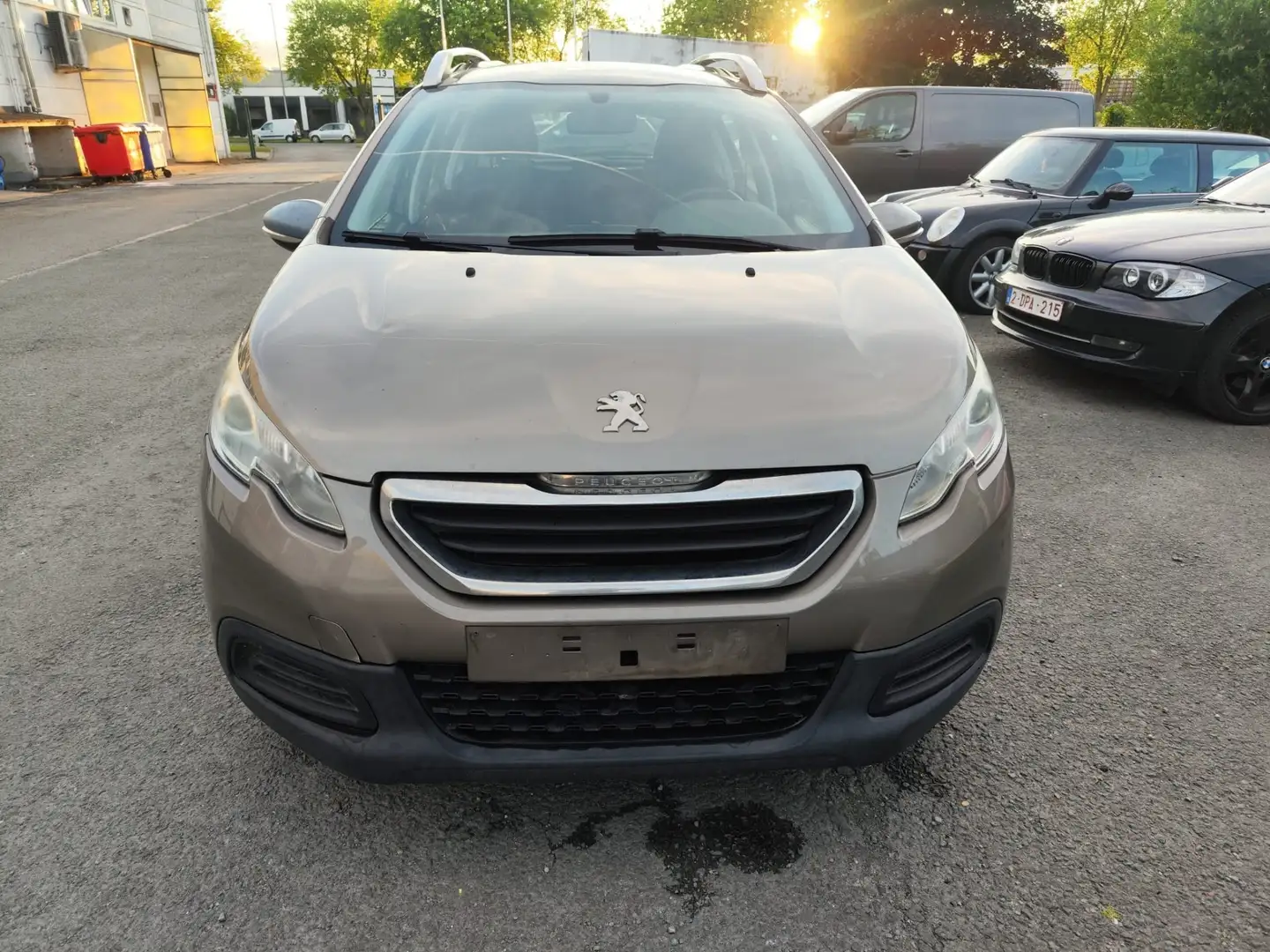 Peugeot 2008 1.4 Diesel 50KW Brun - 1