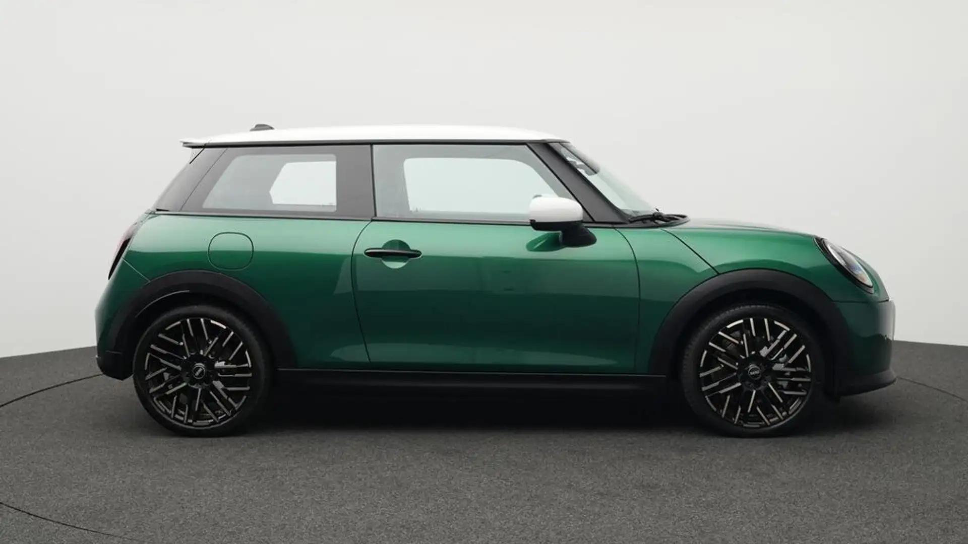 MINI Cooper S Favoured Trim Verde - 2