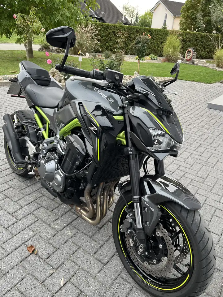 Kawasaki Z 900
