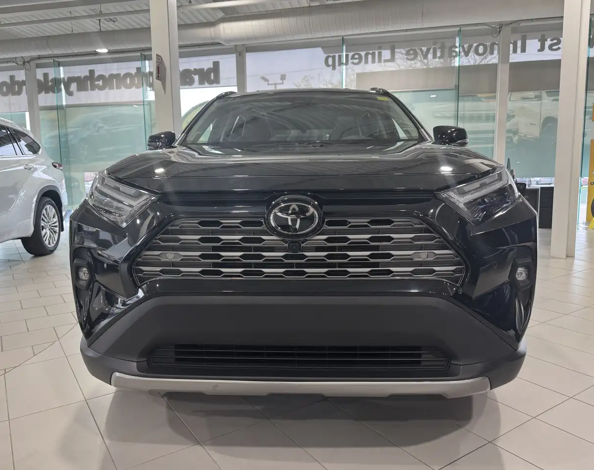 Toyota RAV 4 снимка Toyota RAV 4