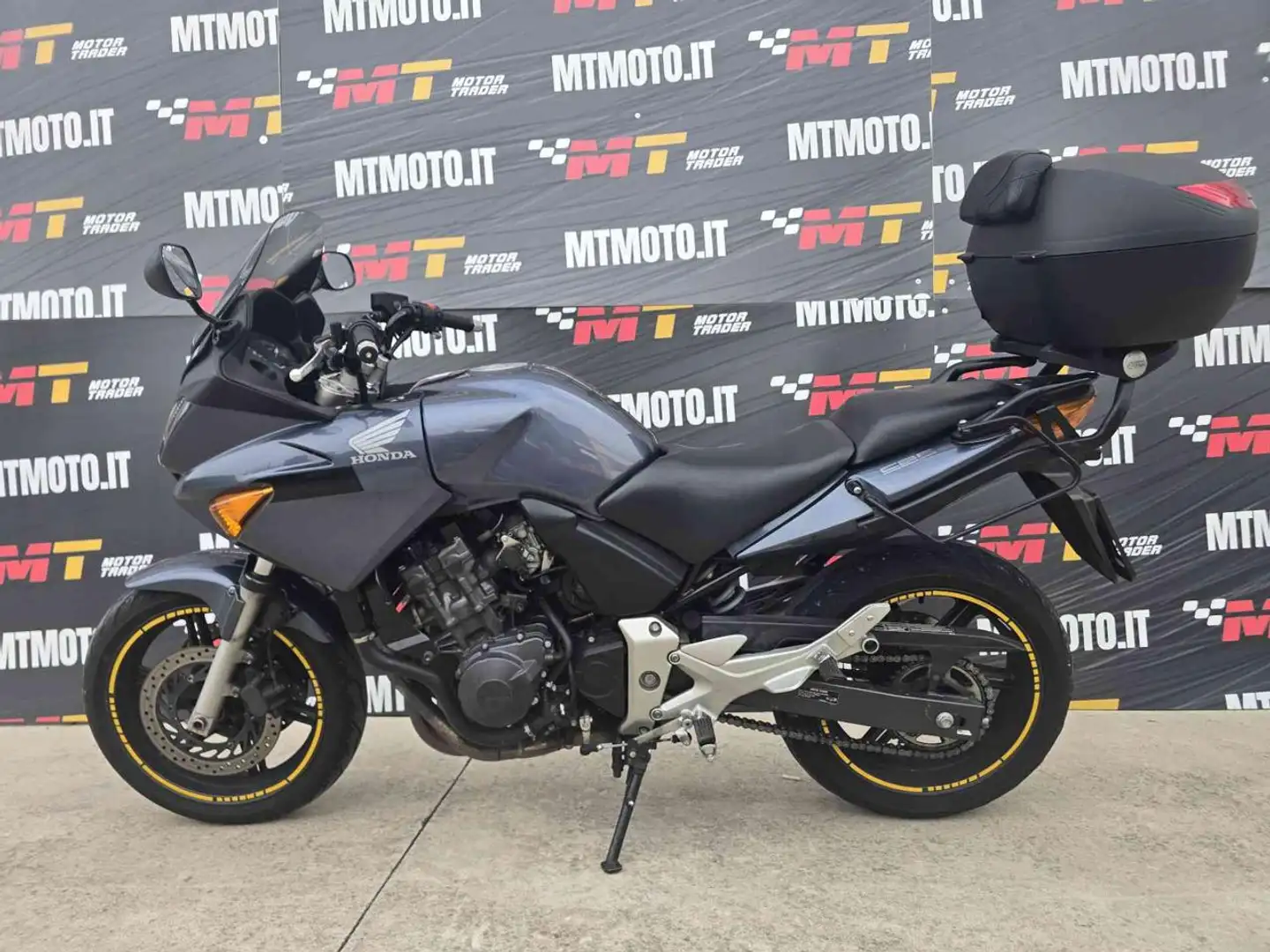 Honda CBF 600 solo Export Video 360 Grigio - 2