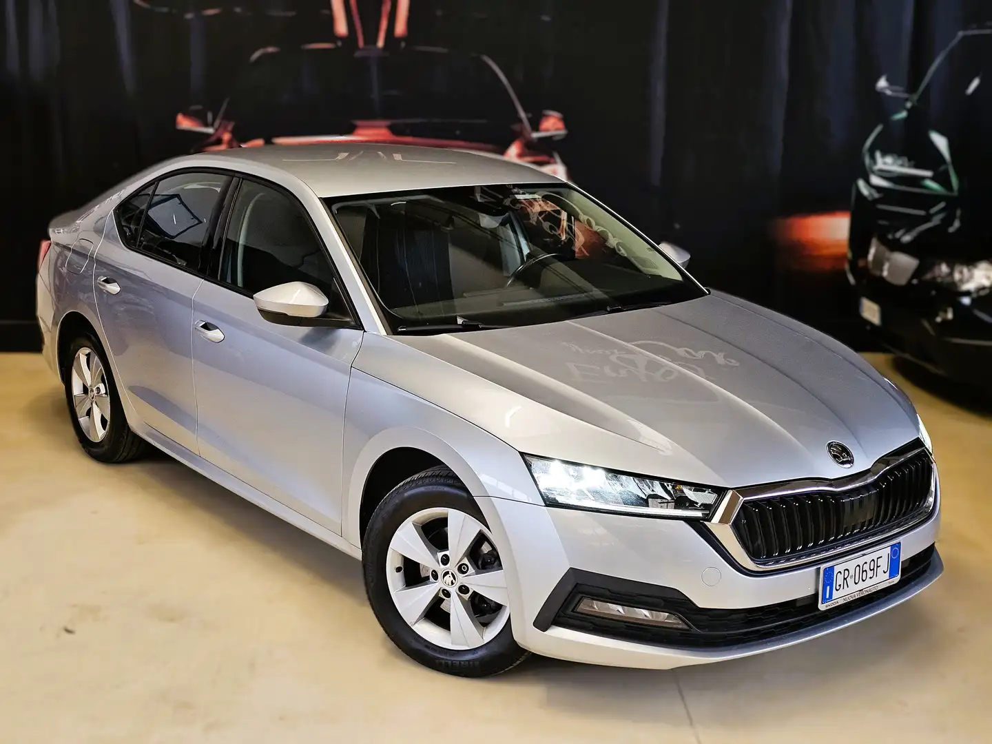 Skoda Octavia 2.0 TDI EVO Executive 150 CV DSG IVA ESPOSTA Argent - 1