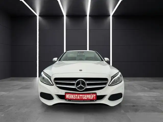 Mercedes-Benz C 220 T d/LED High/Navi/Distronic Plus/Sitzheizu