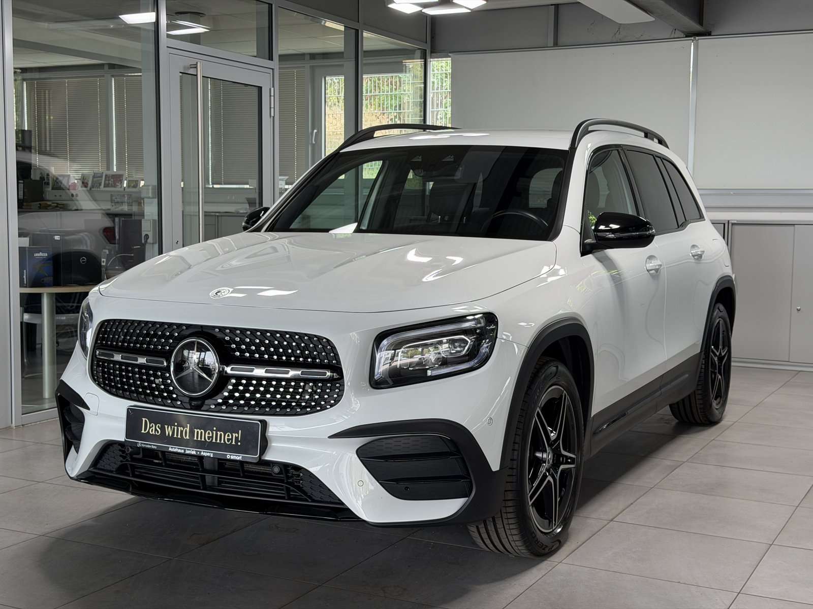 Mercedes-Benz GLB 200
