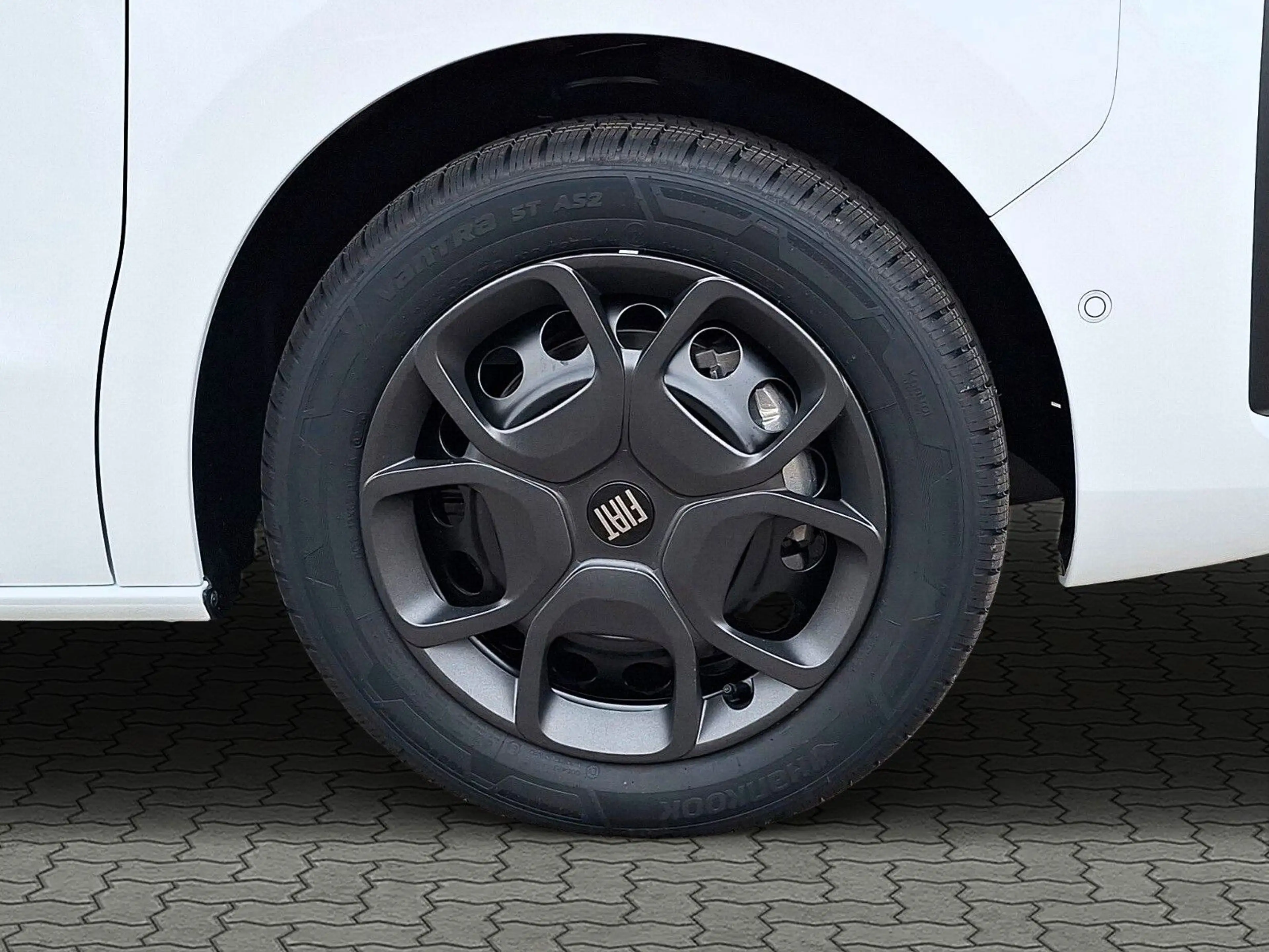 Fiat Scudo L2 M 120 *Connect|Comfort|Look|LED|Winter* — photo 4