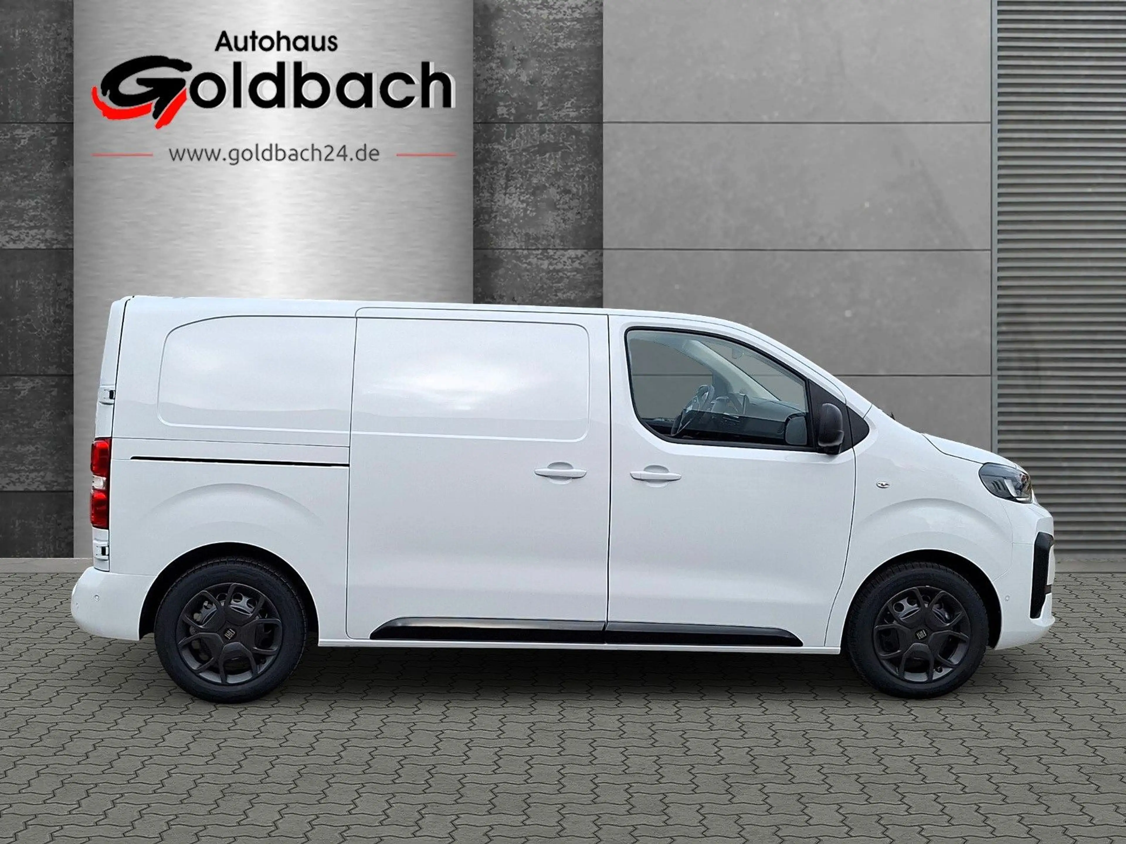 Fiat Scudo L2 M 120 *Connect|Comfort|Look|LED|Winter* — photo 11