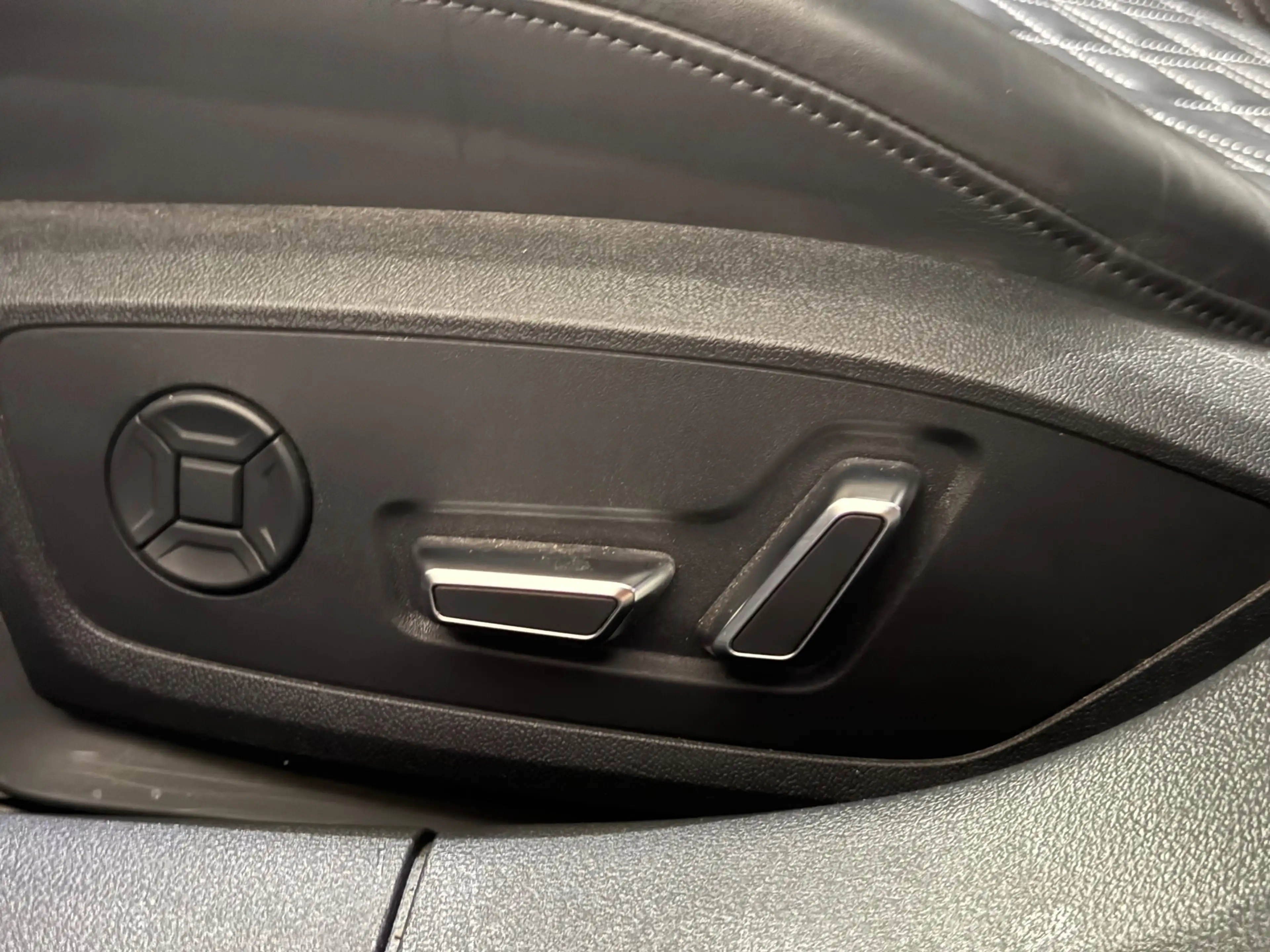 Audi S6 Avant S6 TDI quattro | Pano | Nightvision | 360 Ca — photo 17