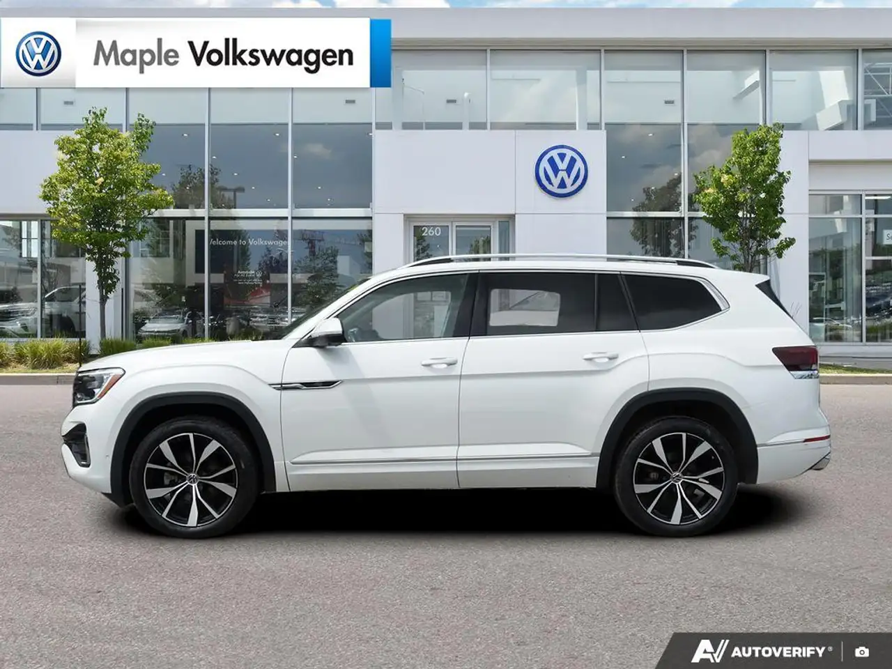 Volkswagen Atlas снимка Volkswagen Atlas