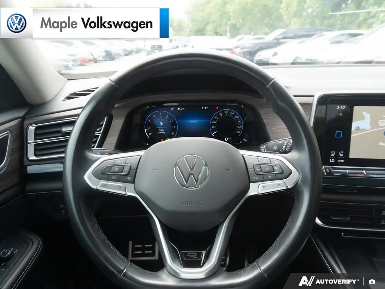 Volkswagen Atlas снимка Volkswagen Atlas