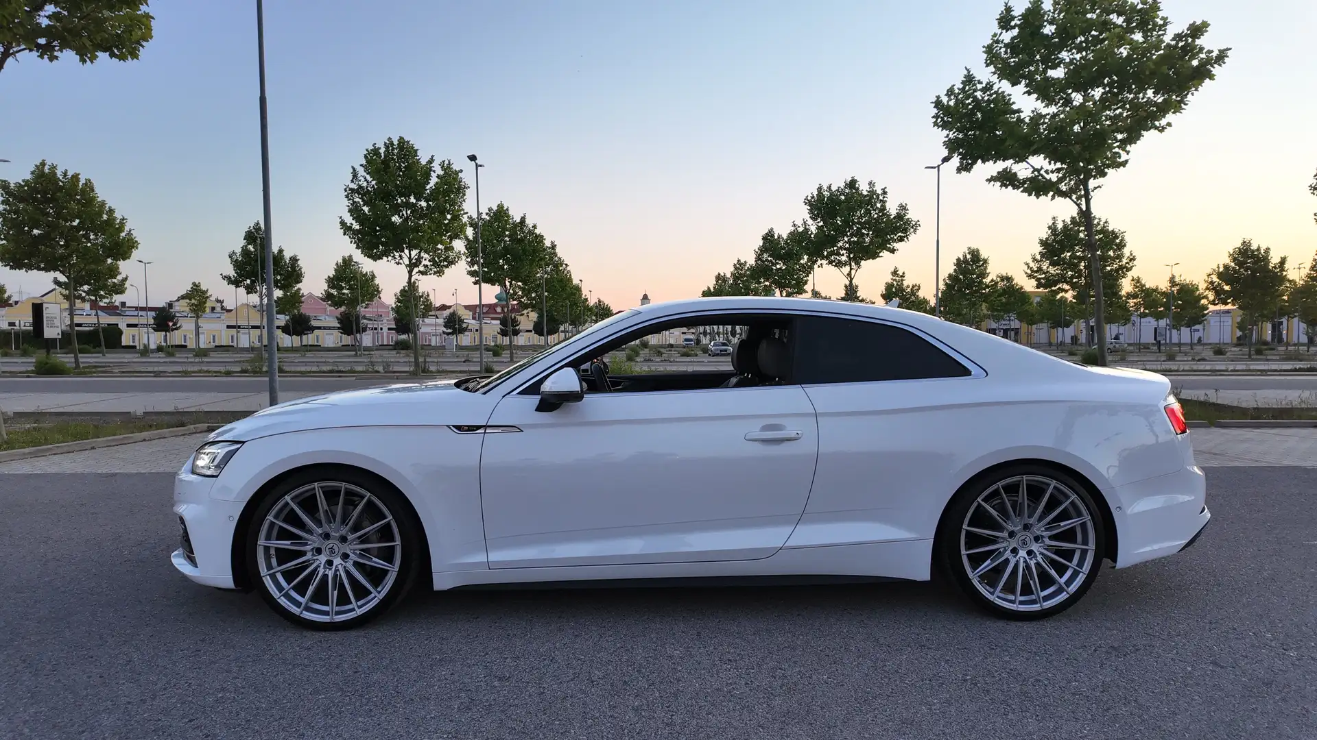 Audi A5 Coupé 3,0 TDI sport quattro S-tronic - 2