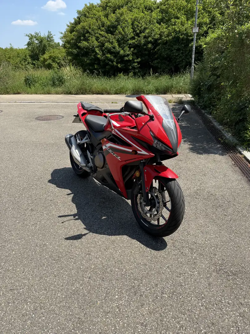 Honda CBR 500 R Rot - 1