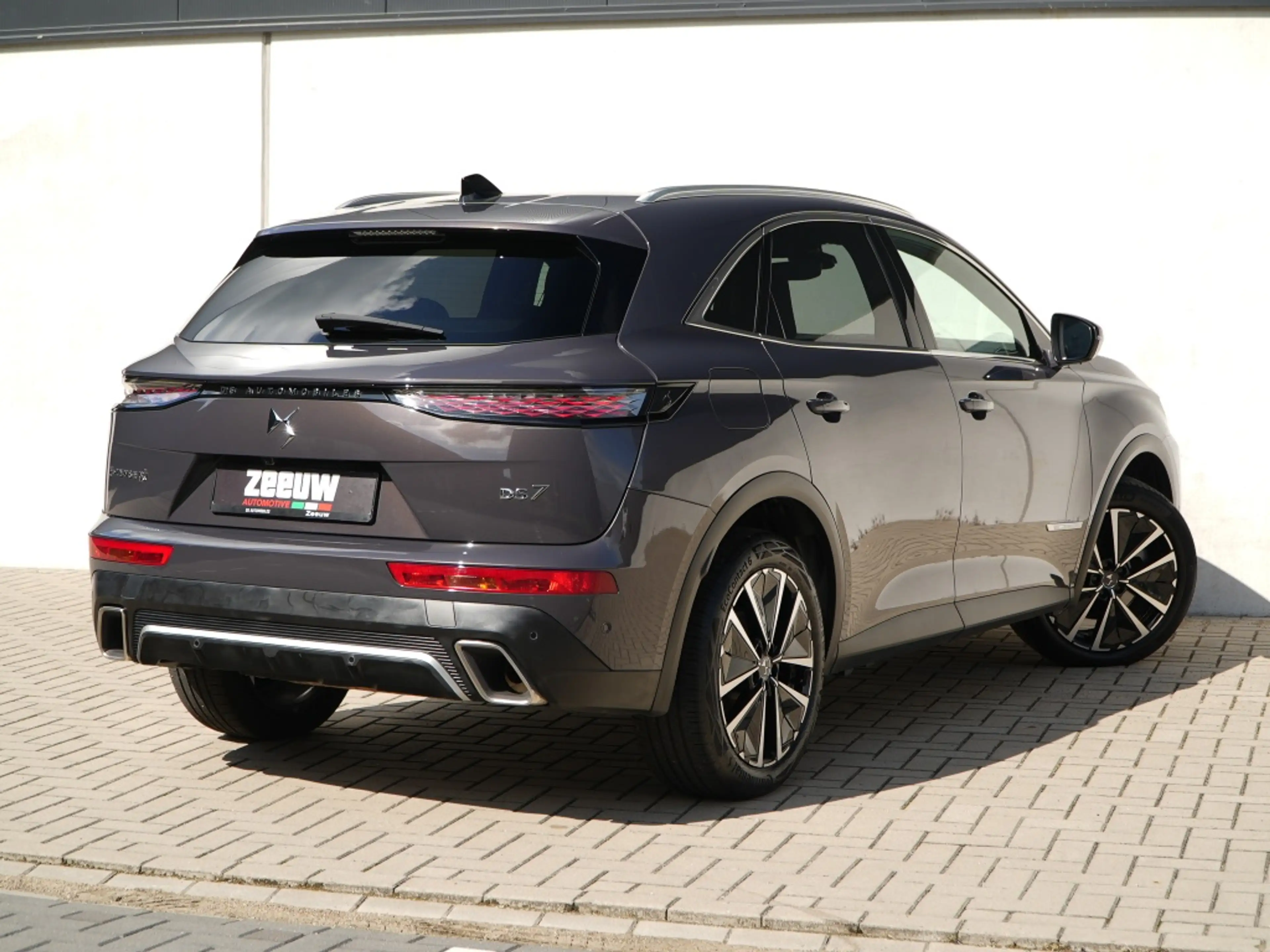 DS Automobiles DS 7 E-Tense 300 PK 4x4 Antoine de Saint Exupéry | Foca — photo 7