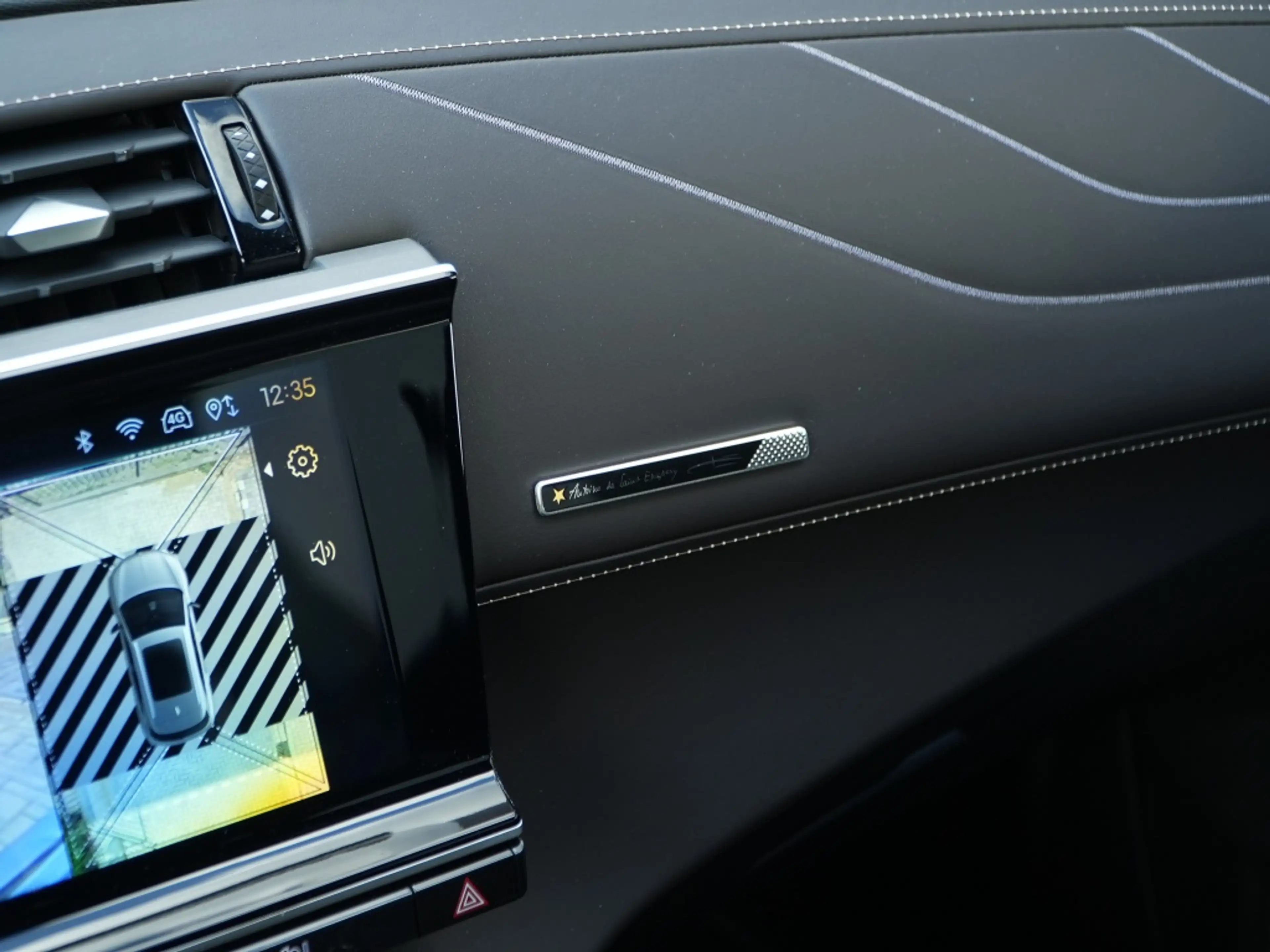 DS Automobiles DS 7 E-Tense 300 PK 4x4 Antoine de Saint Exupéry | Foca — photo 13