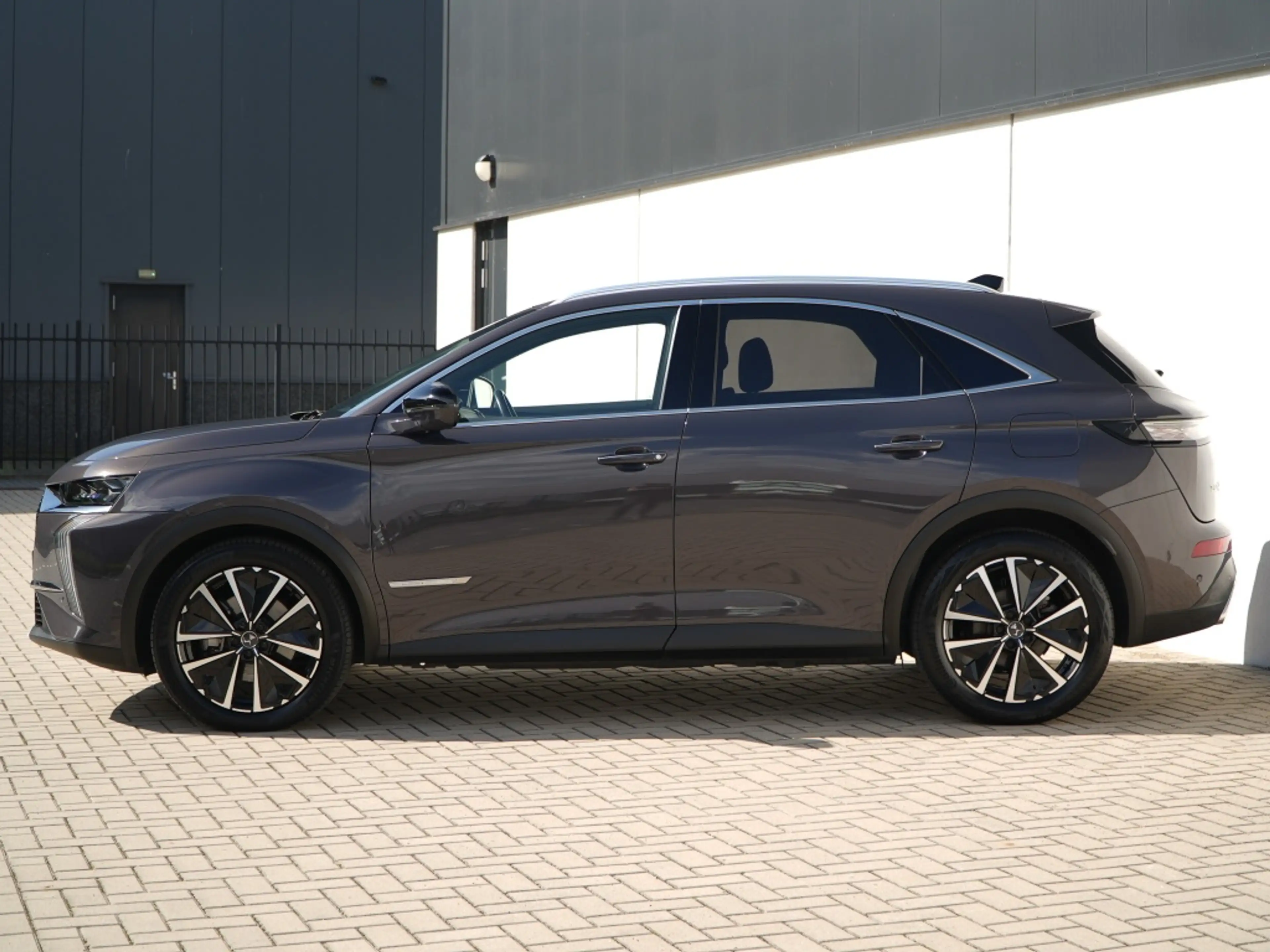 DS Automobiles DS 7 E-Tense 300 PK 4x4 Antoine de Saint Exupéry | Foca — photo 6