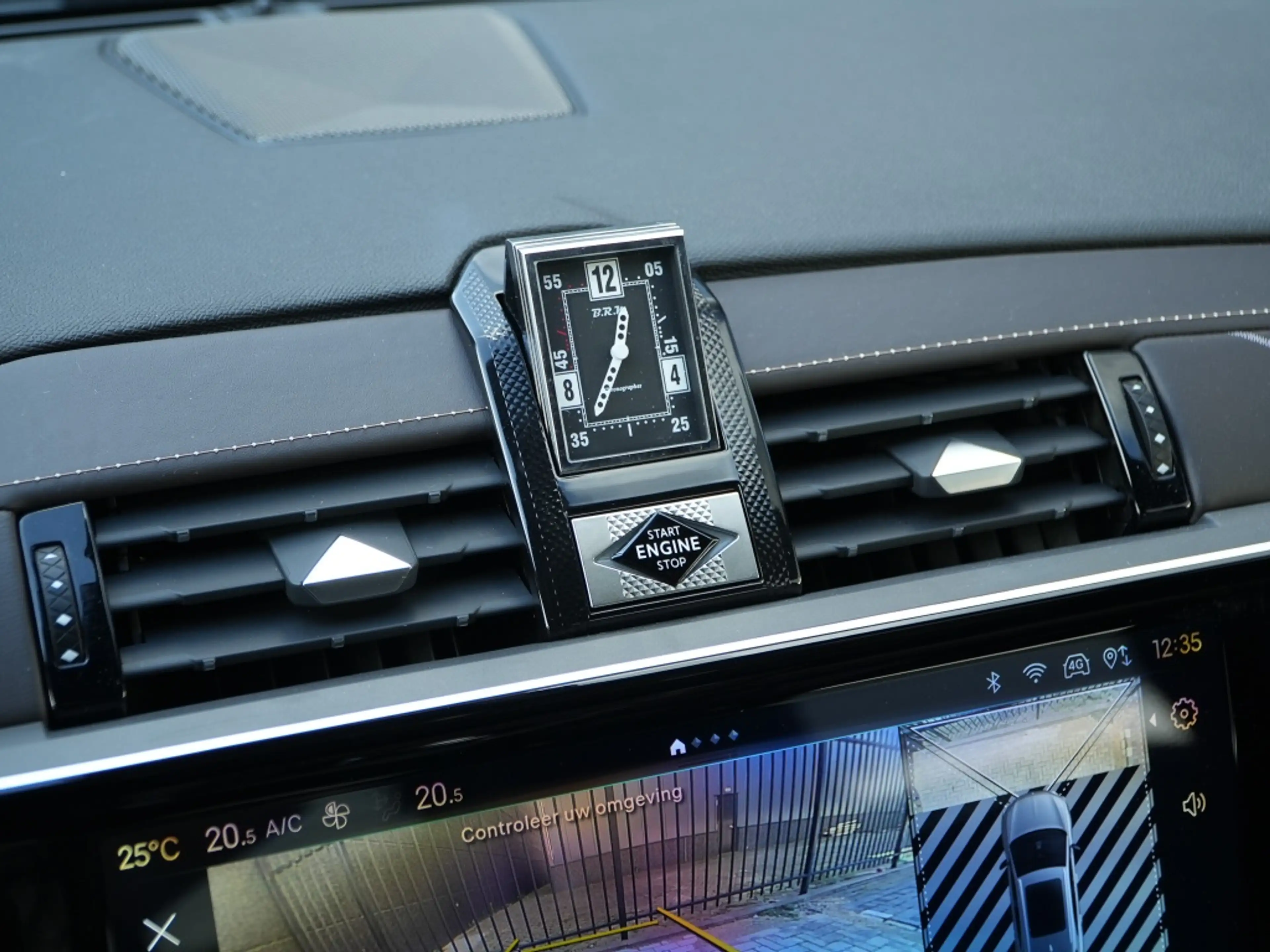 DS Automobiles DS 7 E-Tense 300 PK 4x4 Antoine de Saint Exupéry | Foca — photo 12