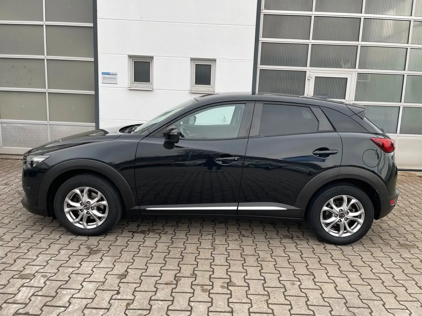 Mazda CX-3 Sports-Line AWD/1.HD/HUD/Navi/Kamera Schwarz - 2