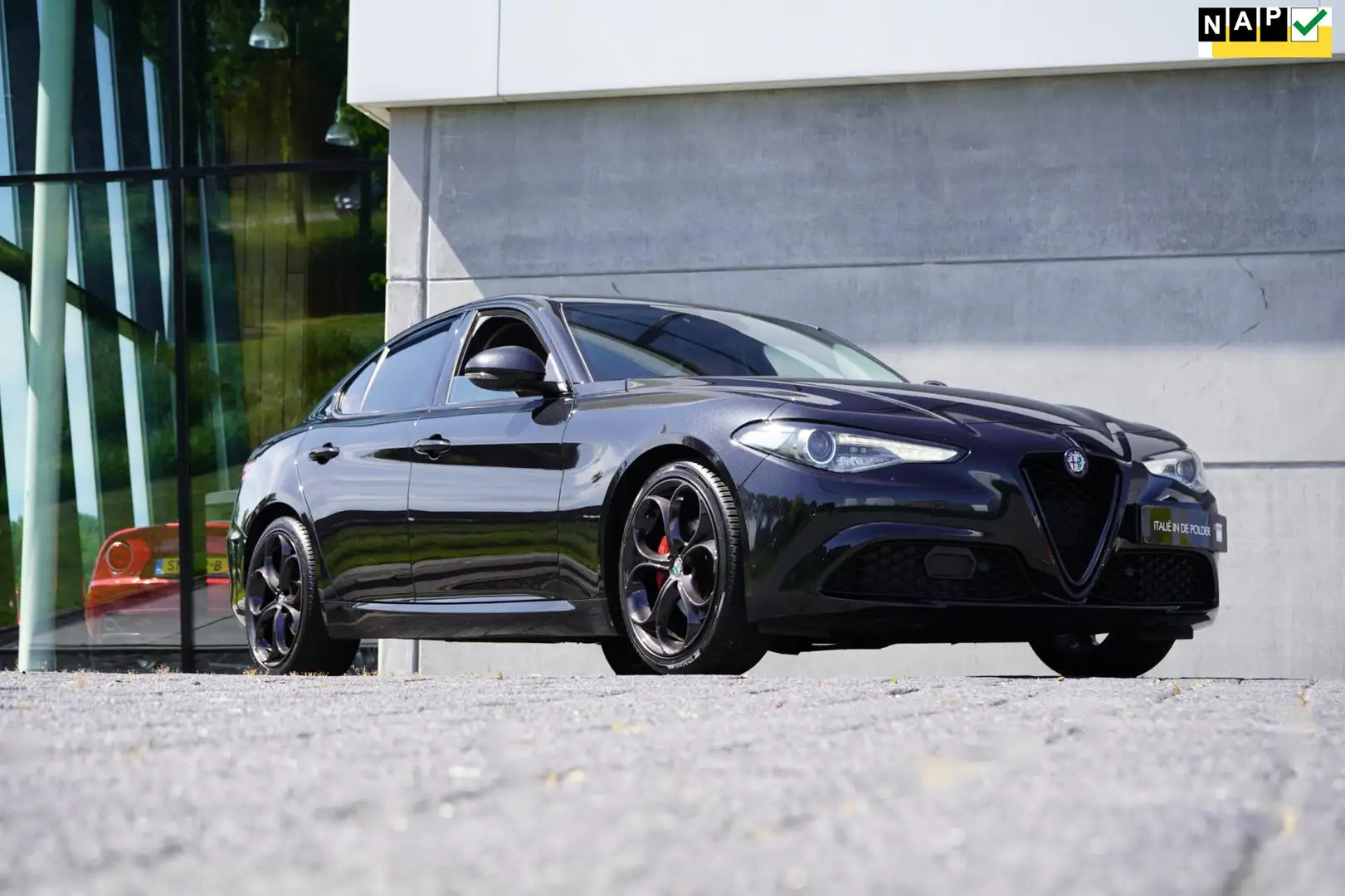 Alfa Romeo Giulia 2.0T Super Pack Veloce Noir - 1