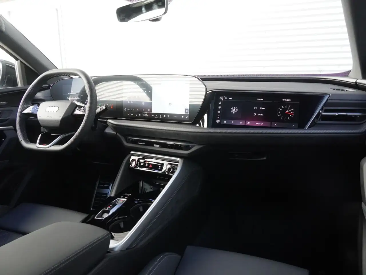 Audi SQ5 снимка Audi SQ5