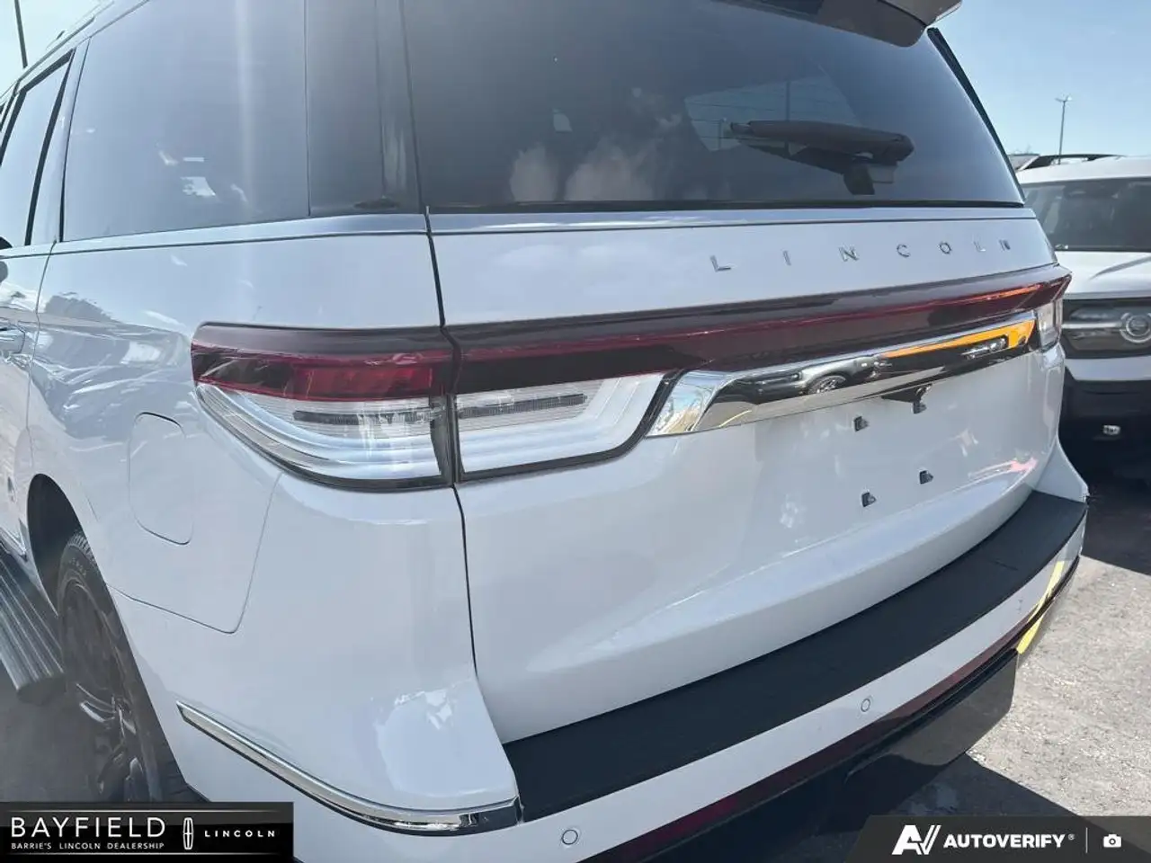 Lincoln Navigator снимка Lincoln Navigator