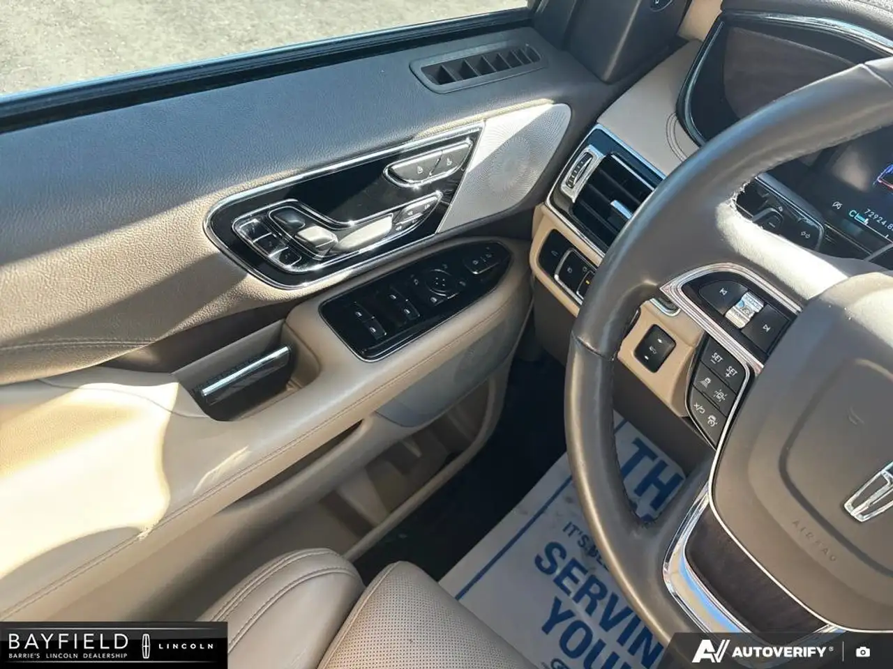 Lincoln Navigator снимка Lincoln Navigator