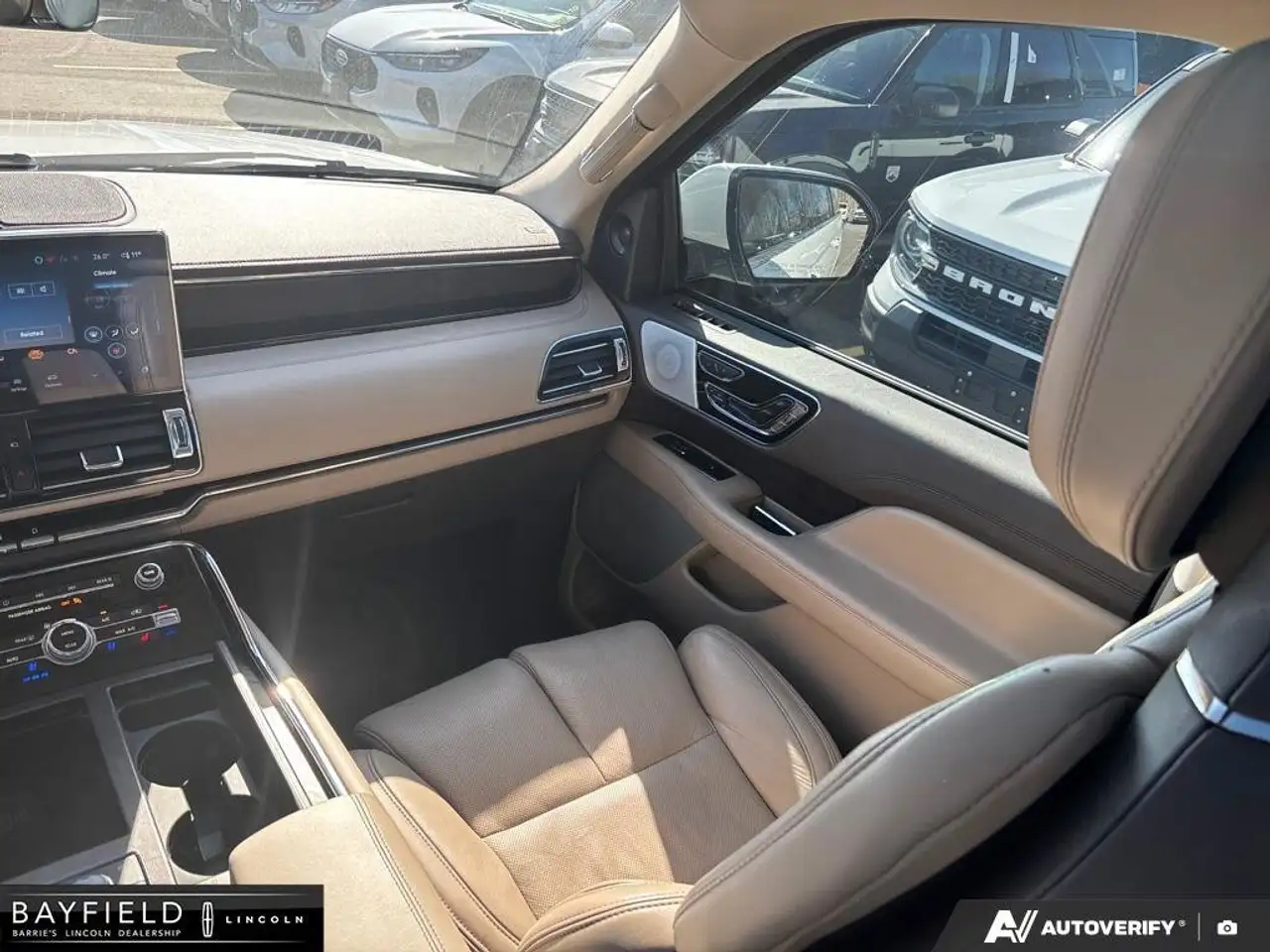 Lincoln Navigator снимка Lincoln Navigator