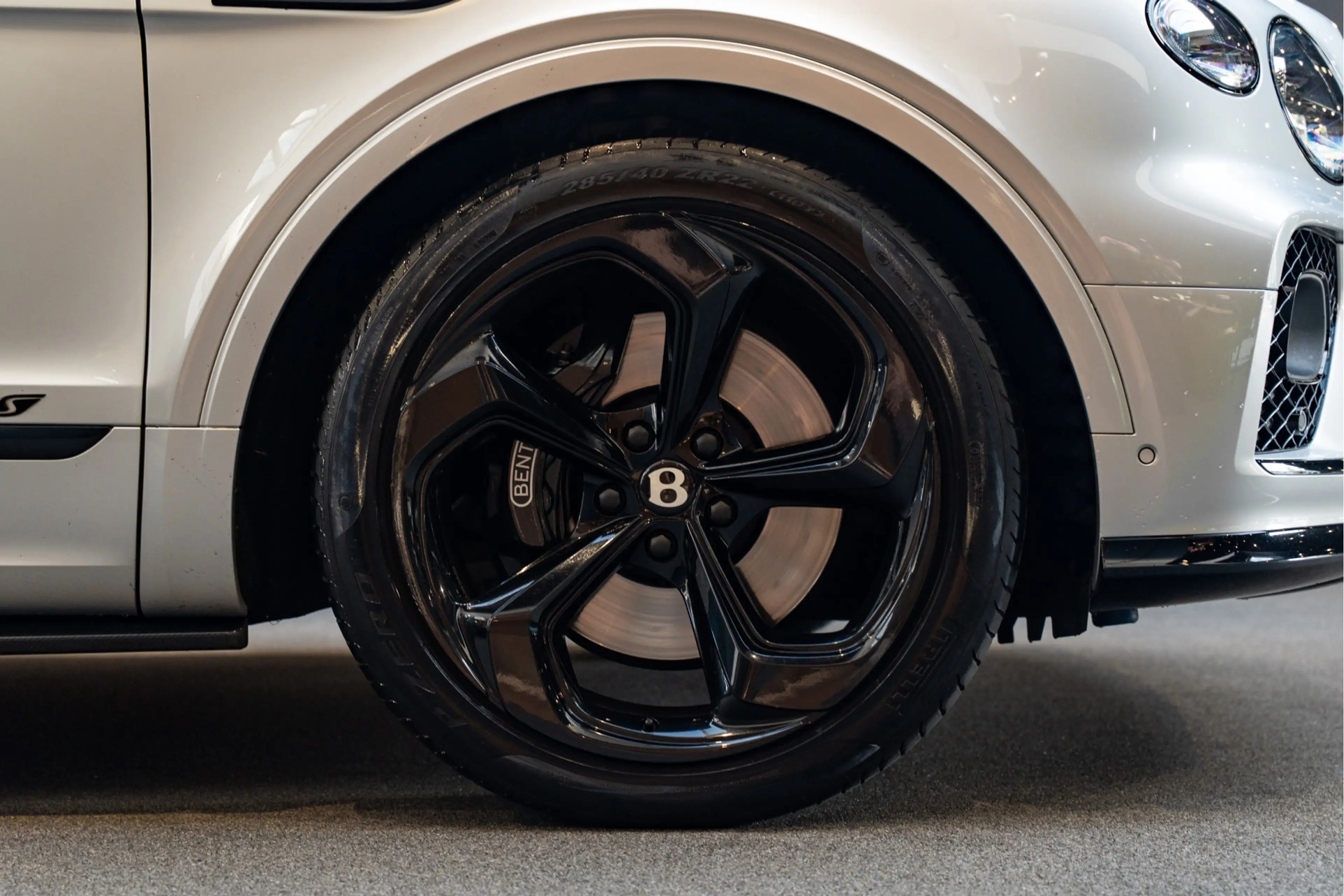 Bentley Bentayga 4.0 V8 S Naim V8S Carbon Styling Pakket — photo 10