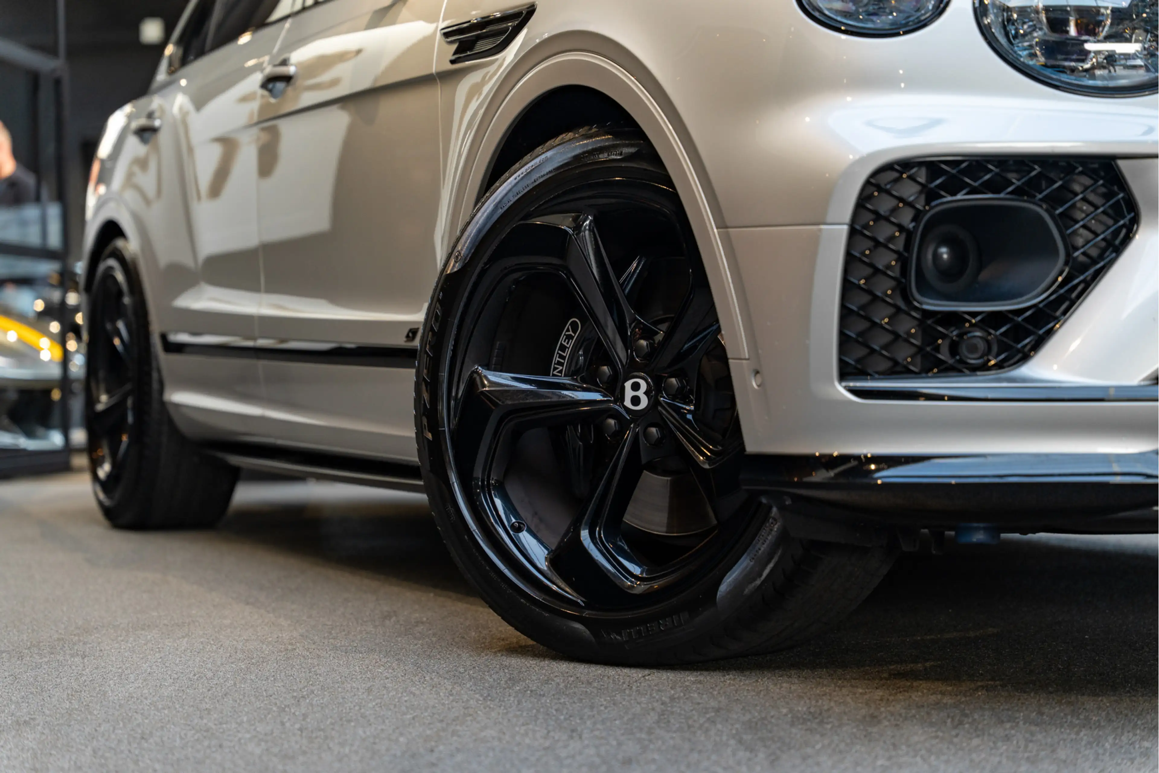Bentley Bentayga 4.0 V8 S Naim V8S Carbon Styling Pakket — photo 9