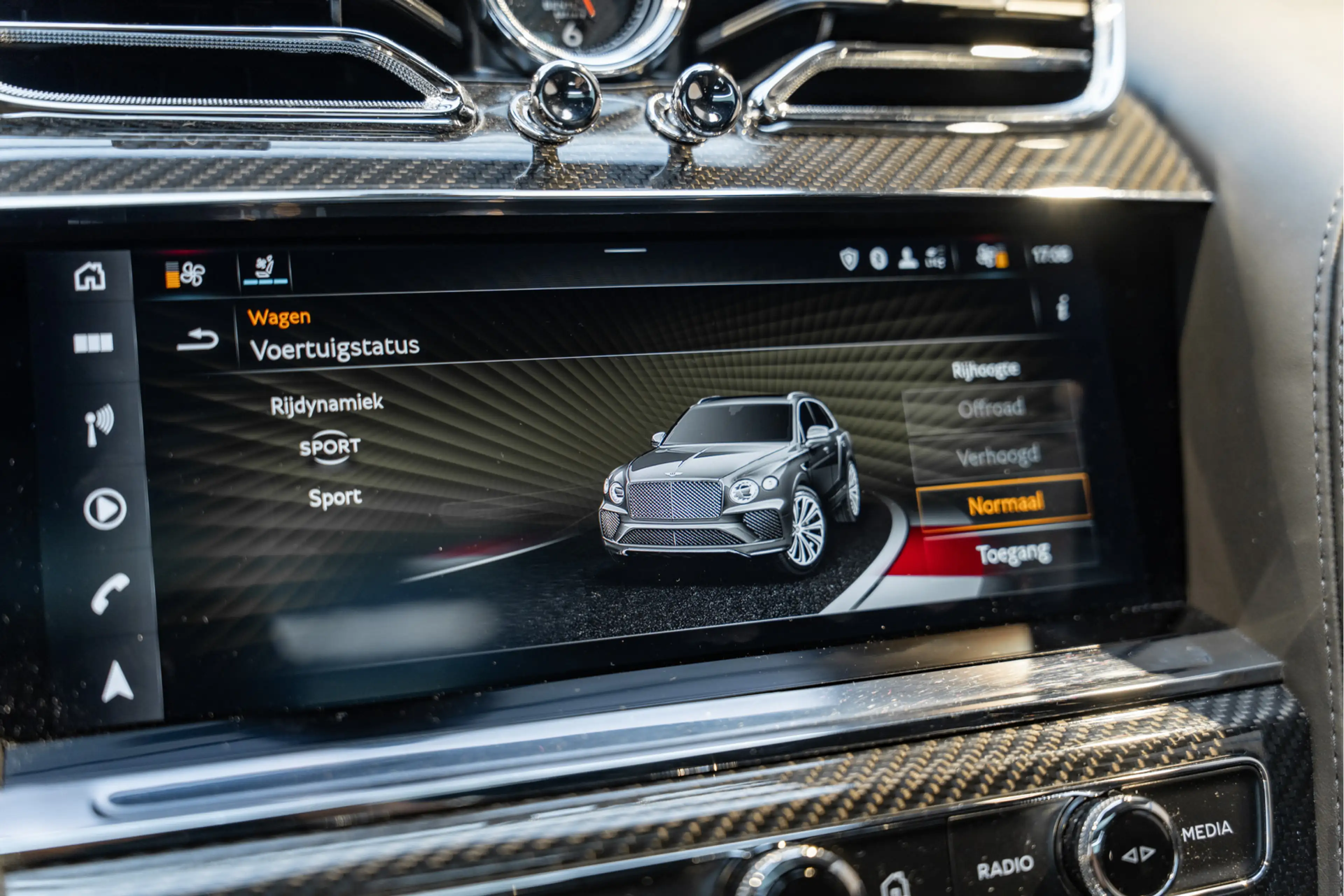 Bentley Bentayga 4.0 V8 S Naim V8S Carbon Styling Pakket — photo 48