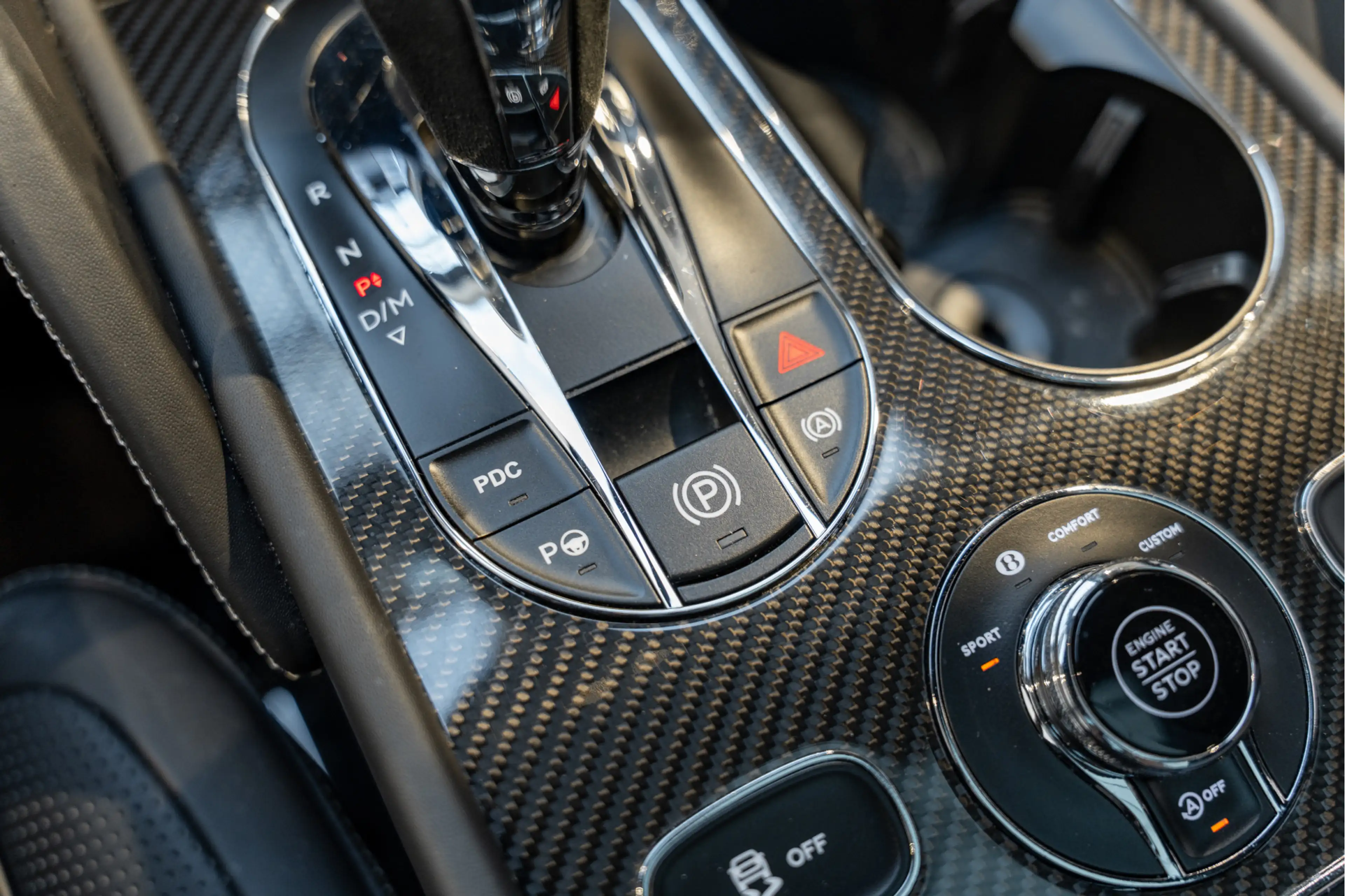 Bentley Bentayga 4.0 V8 S Naim V8S Carbon Styling Pakket — photo 42
