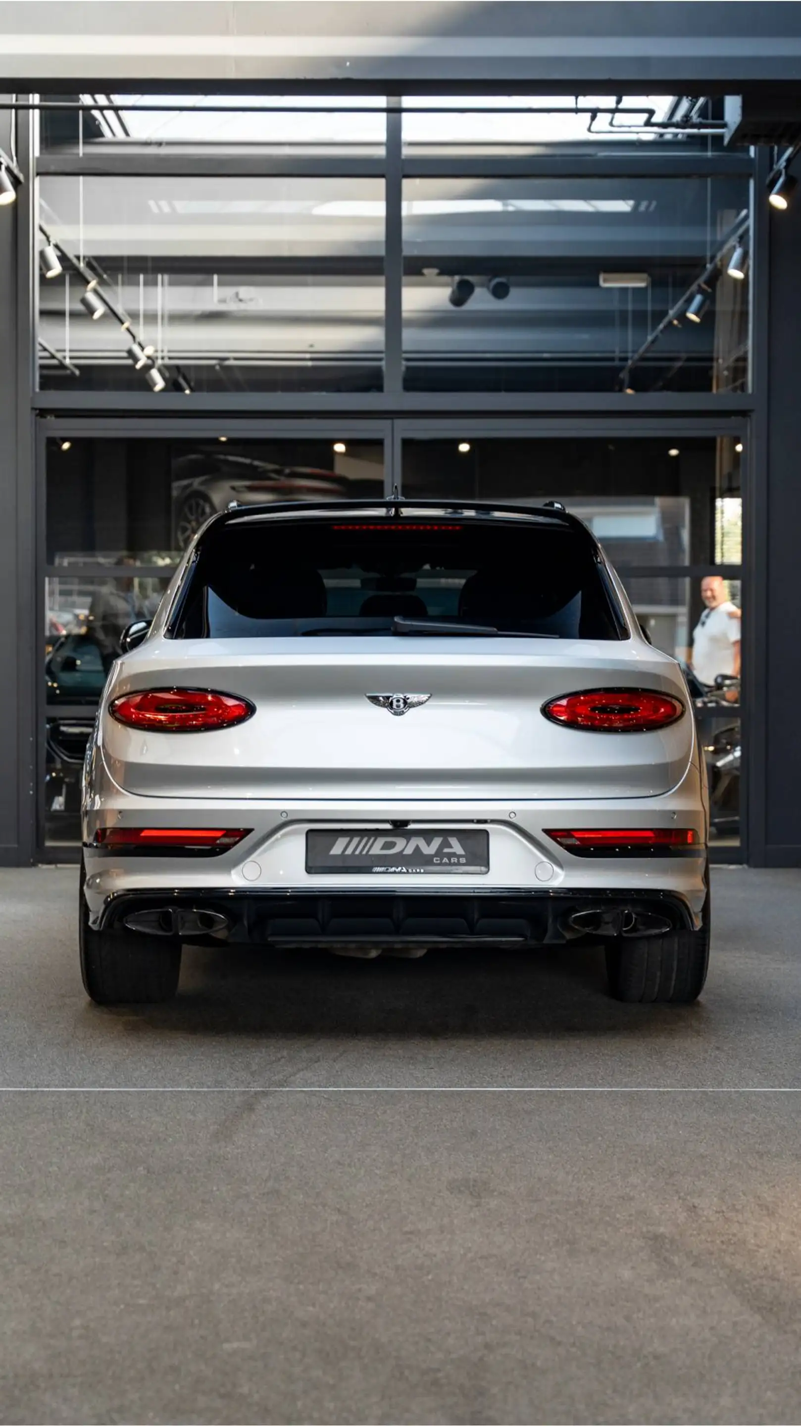 Bentley Bentayga 4.0 V8 S Naim V8S Carbon Styling Pakket — photo 12