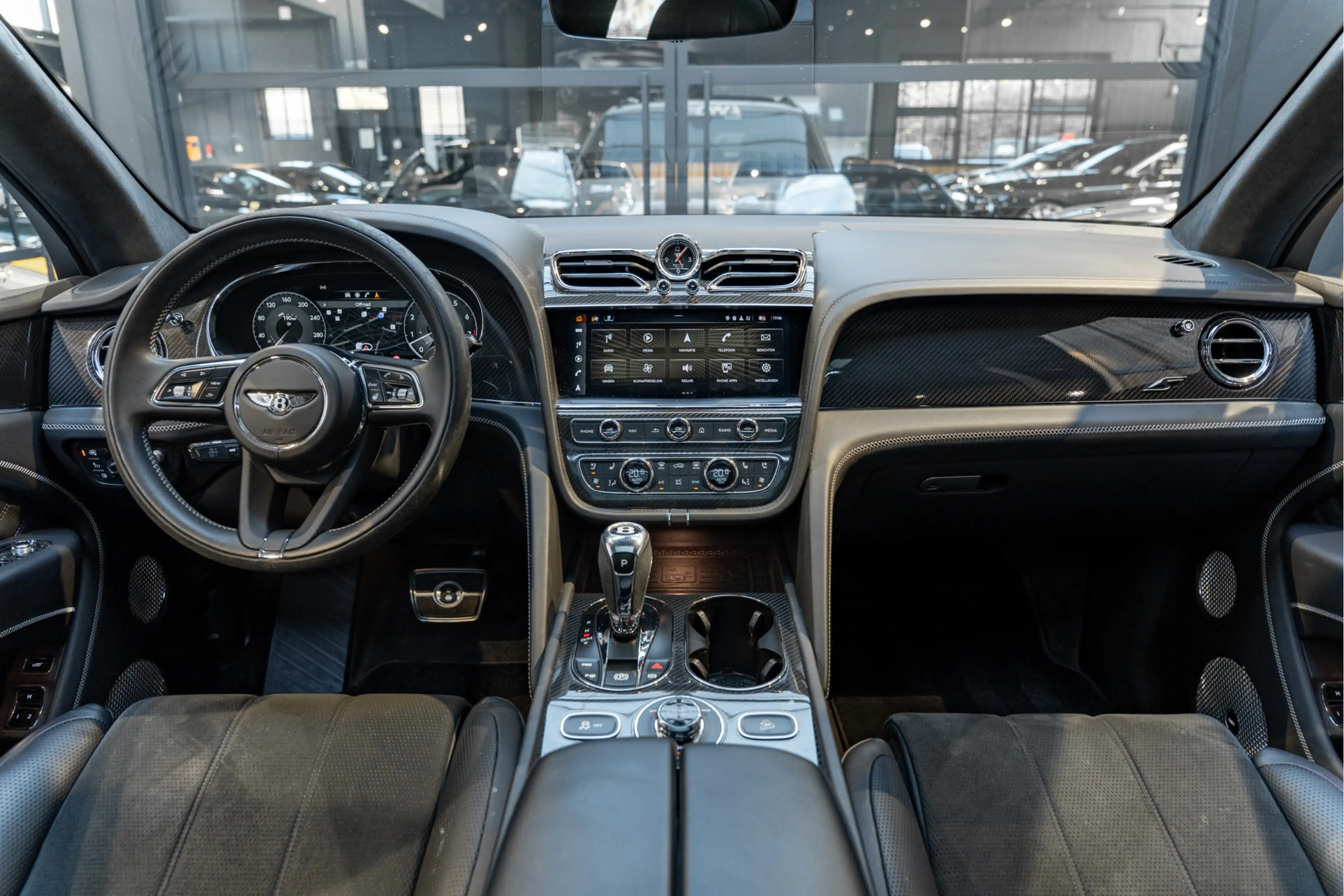 Bentley Bentayga 4.0 V8 S Naim V8S Carbon Styling Pakket — photo 34