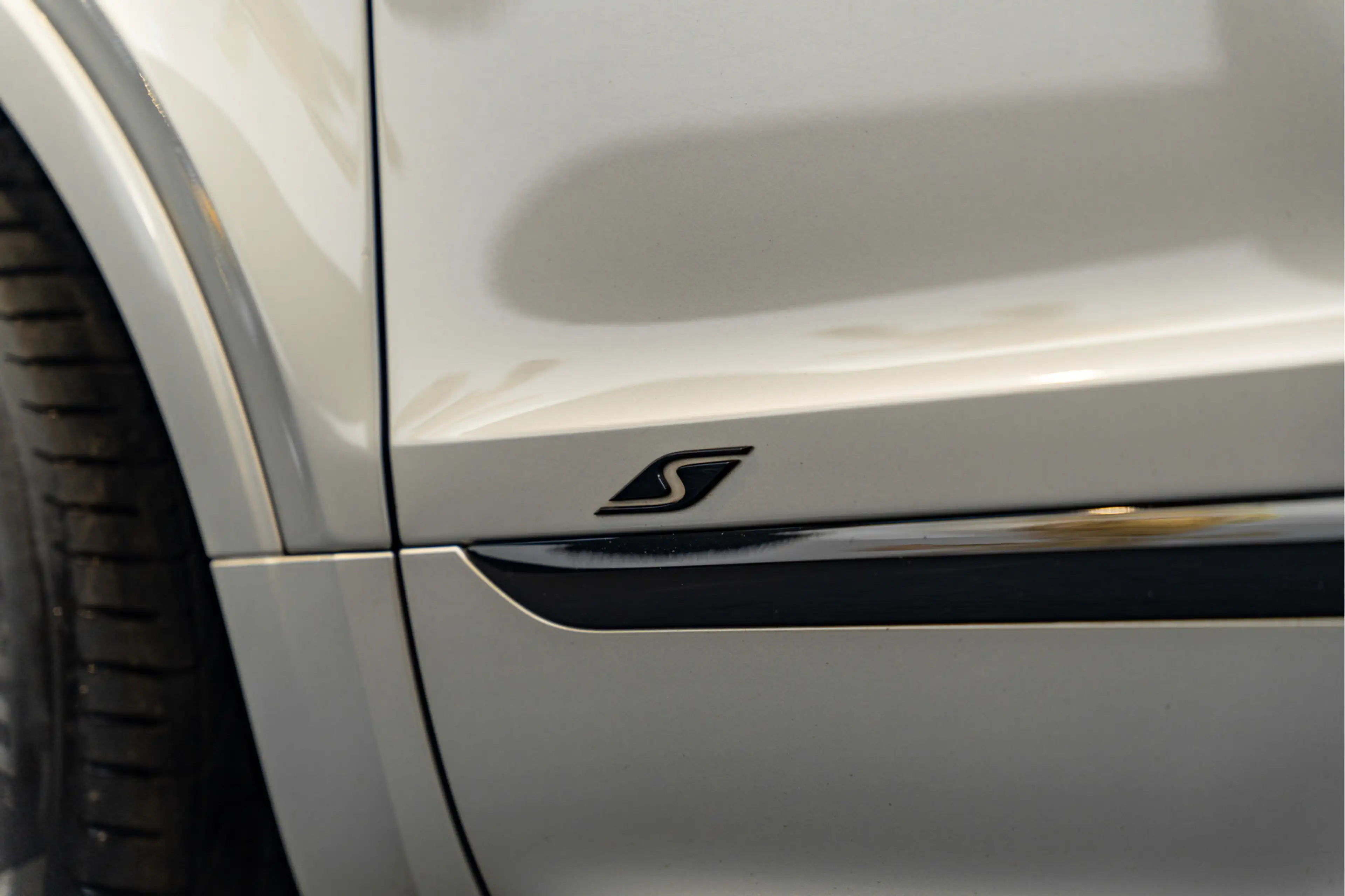 Bentley Bentayga 4.0 V8 S Naim V8S Carbon Styling Pakket — photo 18