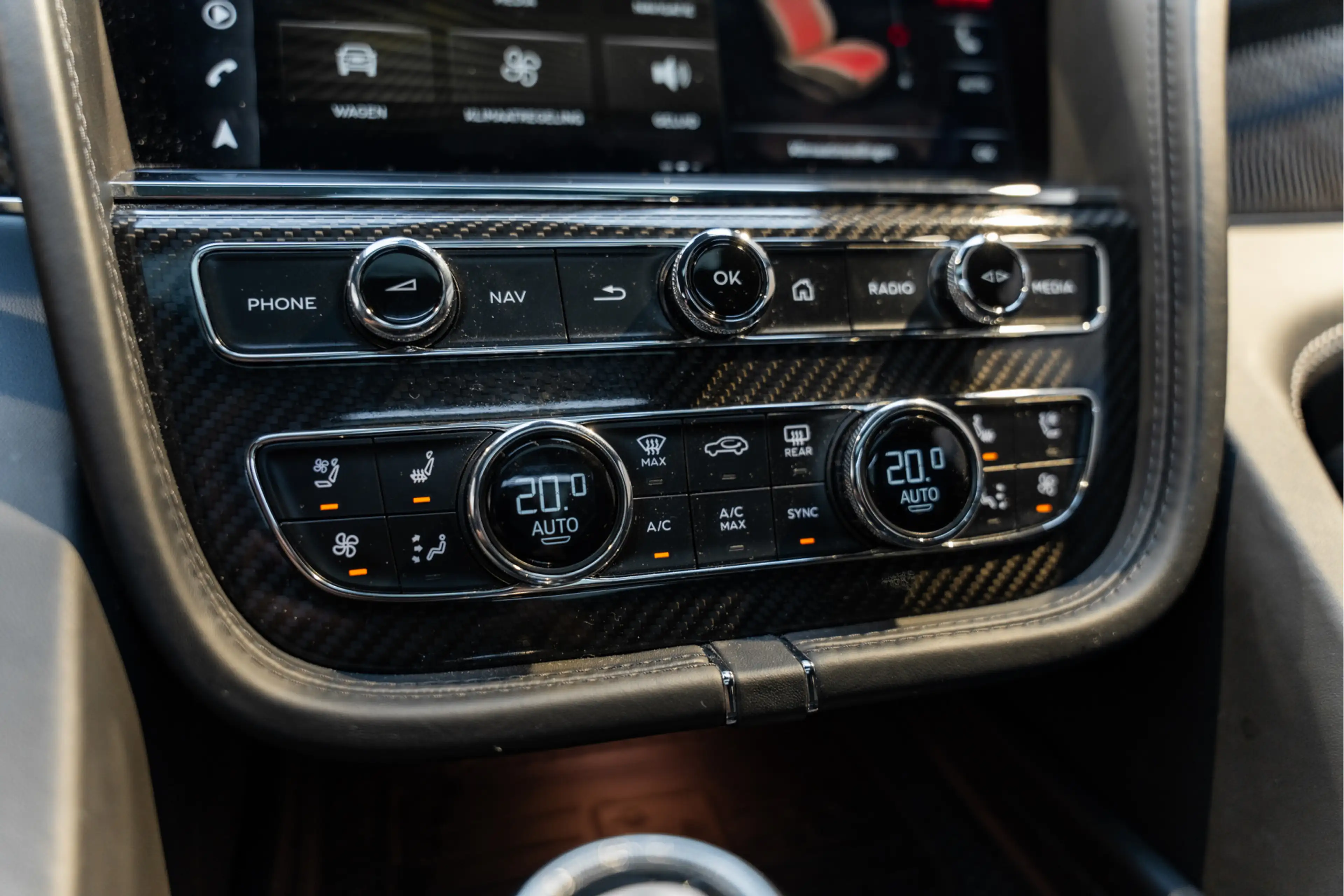Bentley Bentayga 4.0 V8 S Naim V8S Carbon Styling Pakket — photo 43