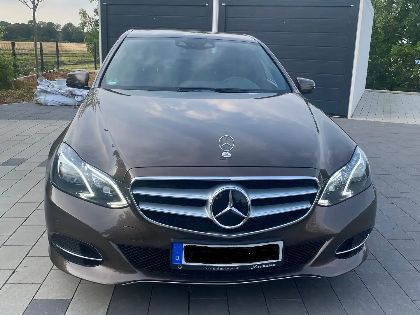 Mercedes-Benz E 250 E 250 BT BlueTEC 9G-TRONIC Brązowy - 2