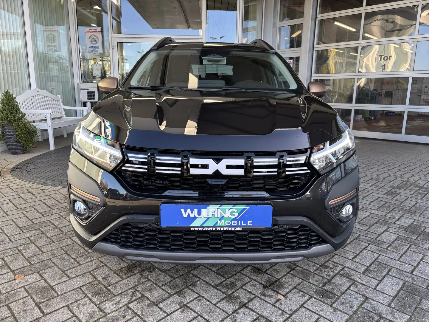 Dacia Jogger TCE110 Extreme 7 Sitzer City-Paket Kamera Noir - 2