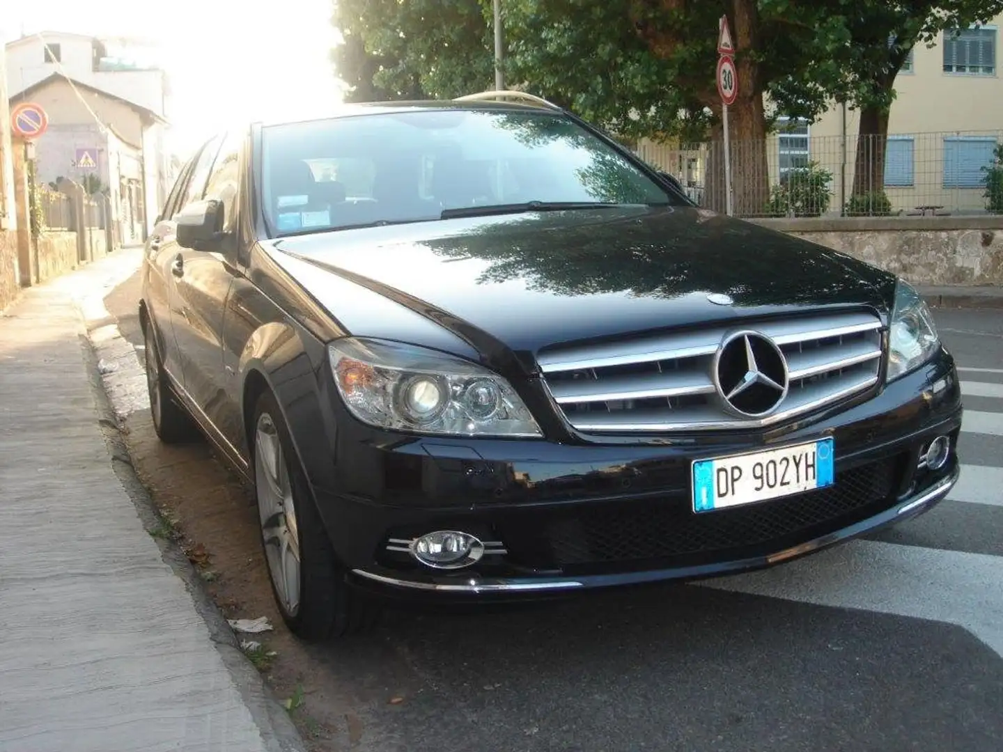 Mercedes-Benz C 350 C SW 350 (320) cdi Elegance 4matic auto Czarny - 1