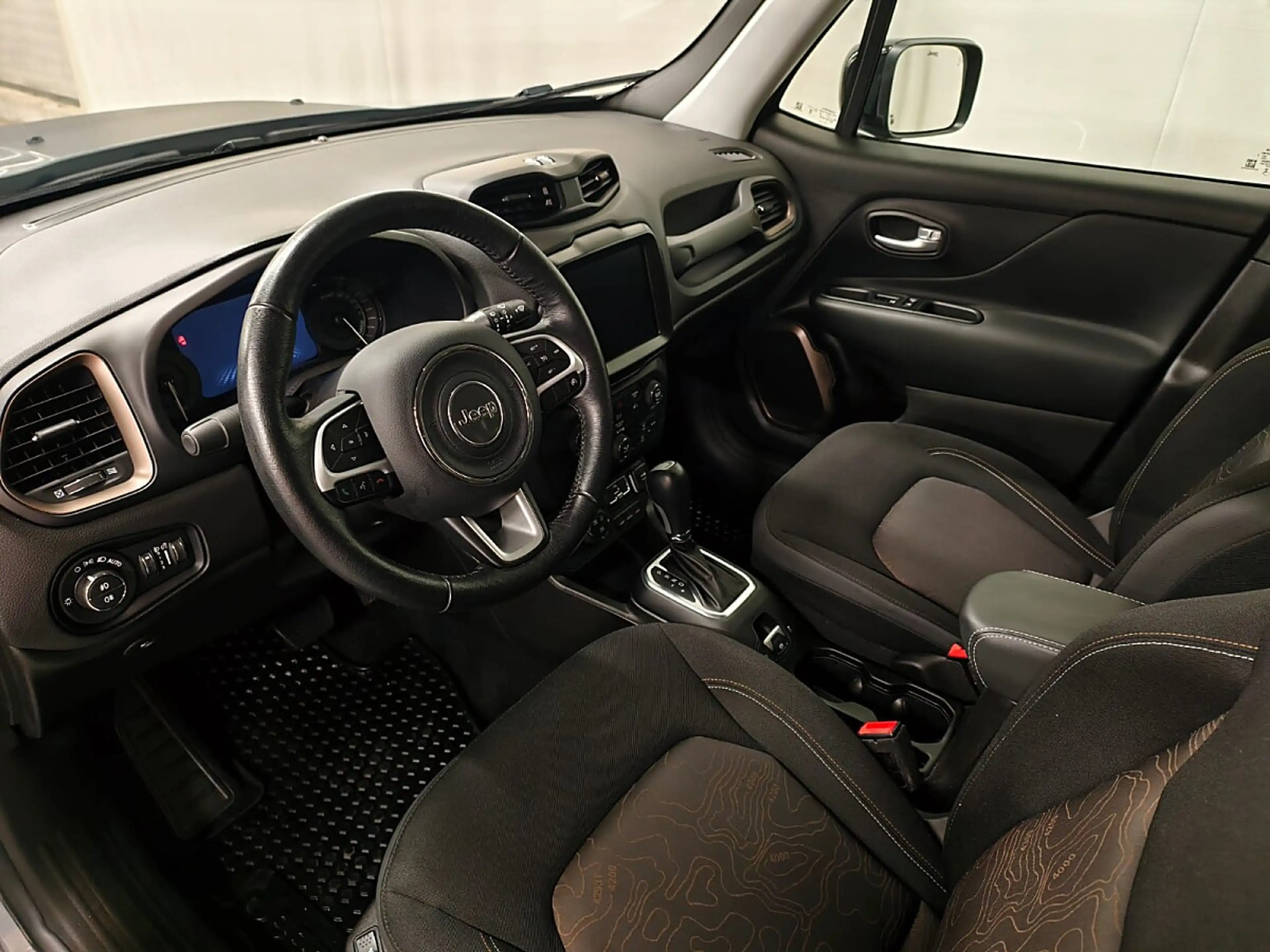 Jeep Renegade PHEV Aut. 4xe High Upland — photo 15
