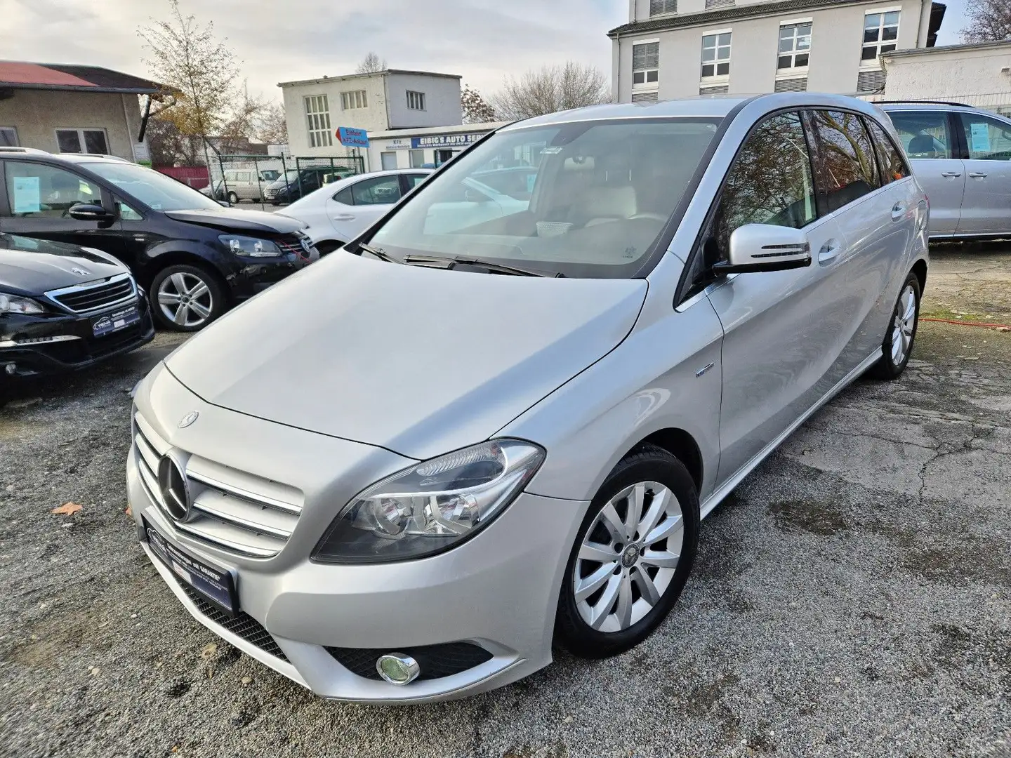 Mercedes-Benz B 200 B B 200 CDI Silber - 2