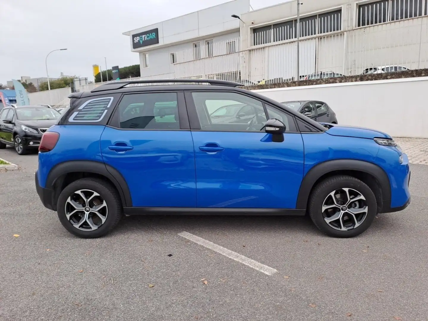 Citroen C3 Aircross PureTech 110 S&S Shine Blu/Azzurro - 2