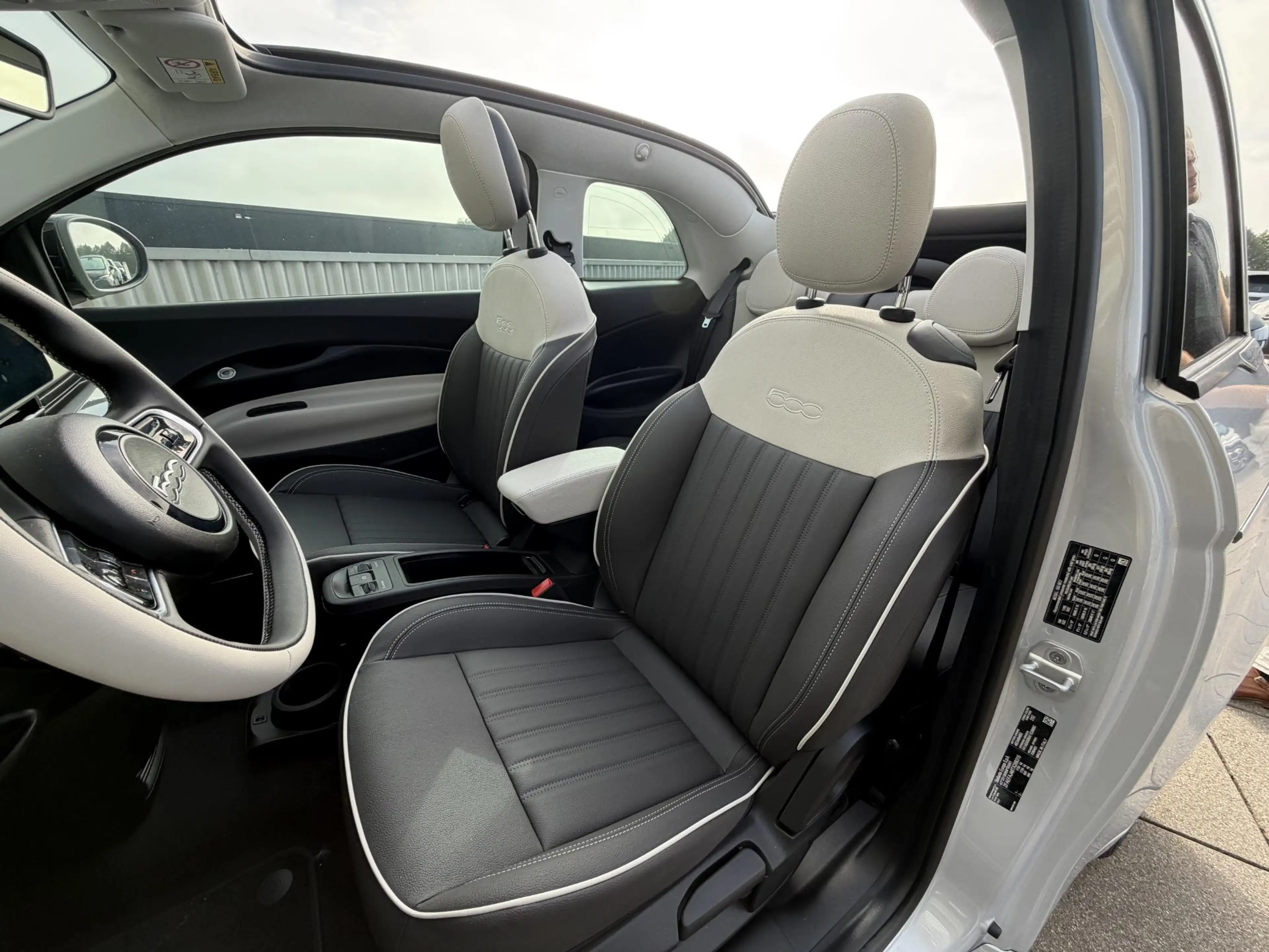 Fiat 500C La Prima 42 kWh | Cabrio | JBL Audio | Camera | Na — photo 10