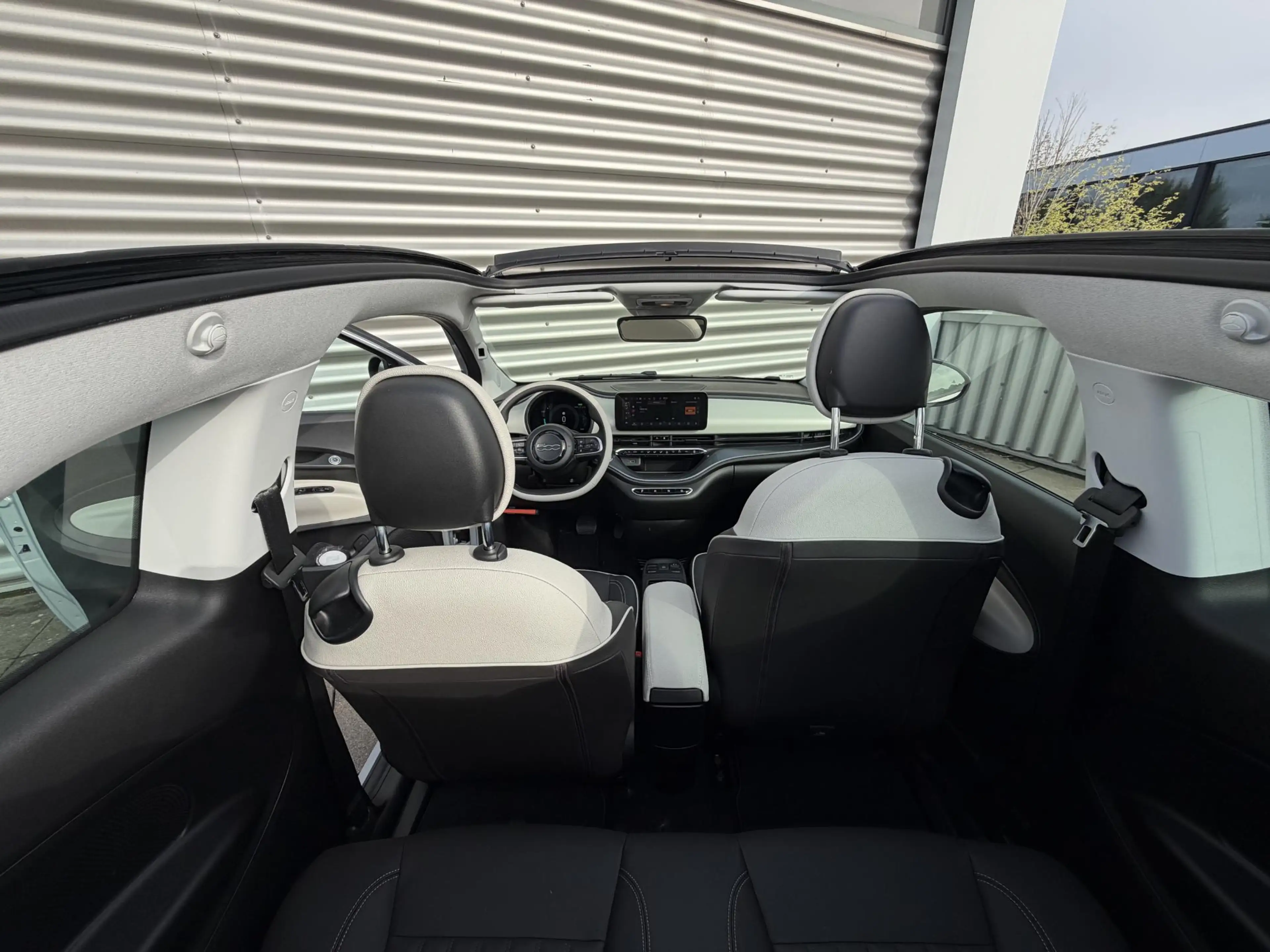 Fiat 500C La Prima 42 kWh | Cabrio | JBL Audio | Camera | Na — photo 11