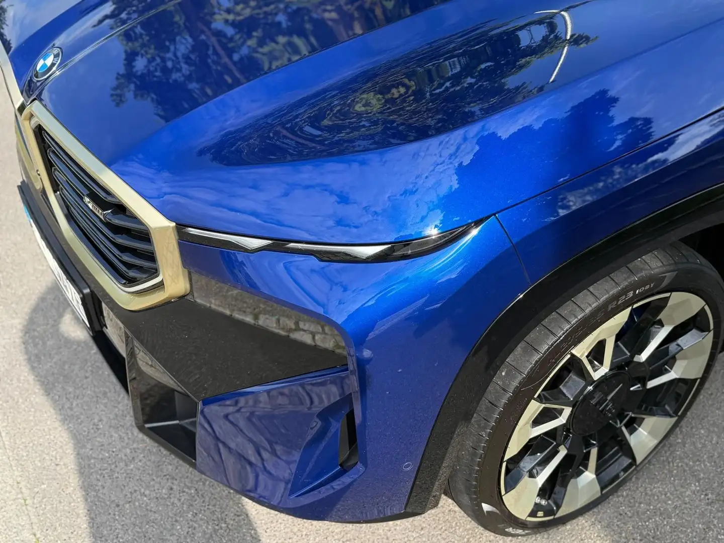 BMW XM Individual Marina Bay Blau/Merino Leder Bleu - 2