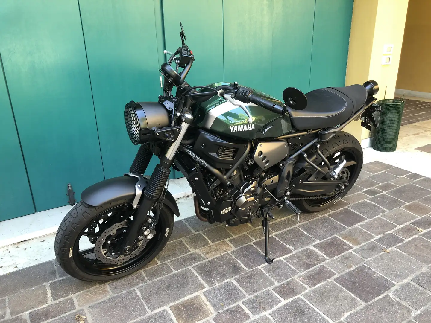 Yamaha XSR 700 - 2