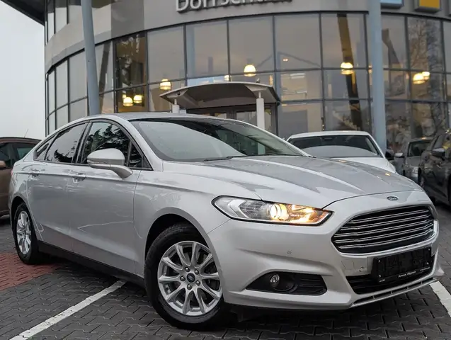 Ford Mondeo 2.0 TDCi Business NAVI. SHZ. PDC. Kamera