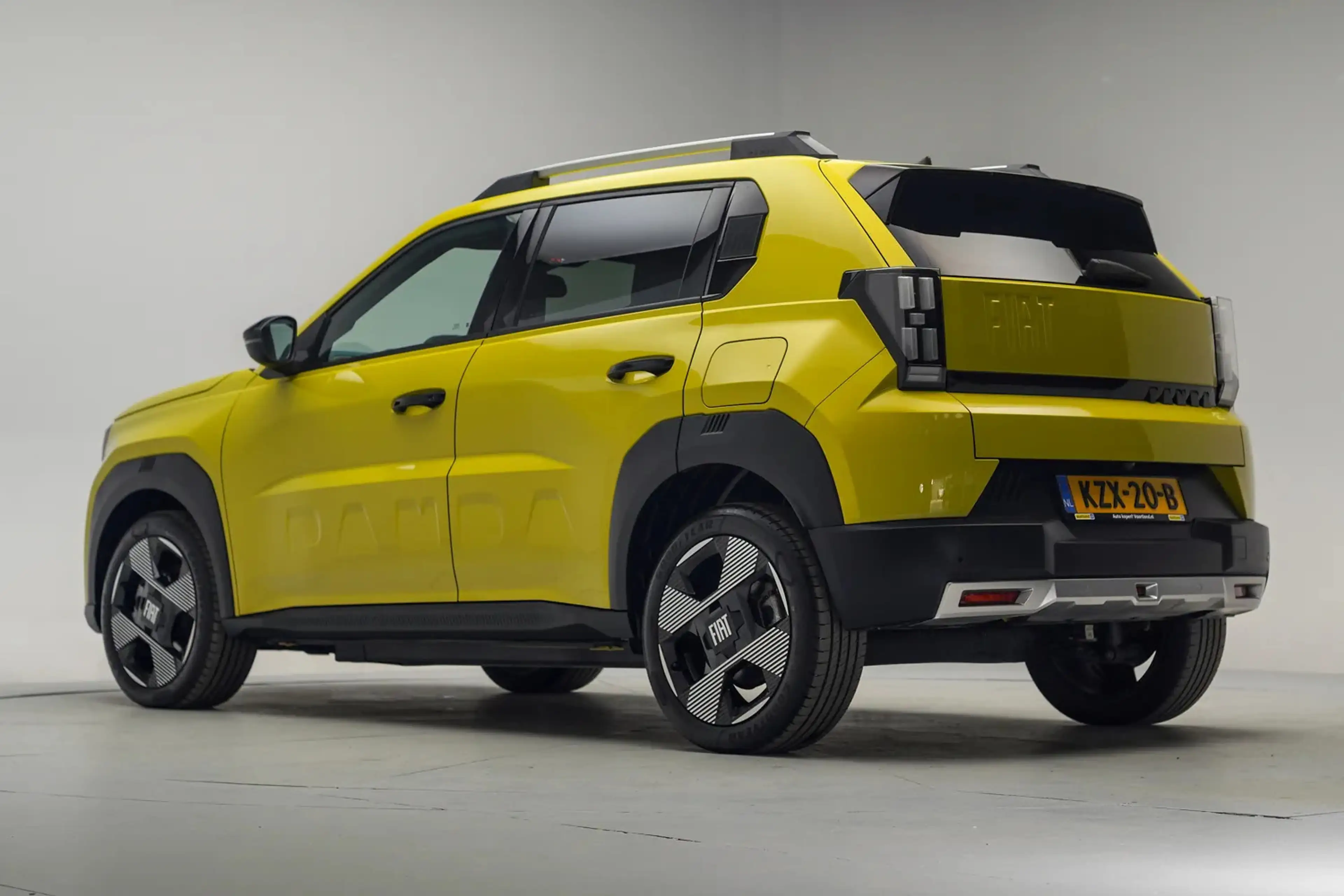 Fiat Grande Panda La Prima 11 kW 44 kWh [ LED Navi Apple/Android Cam — photo 3