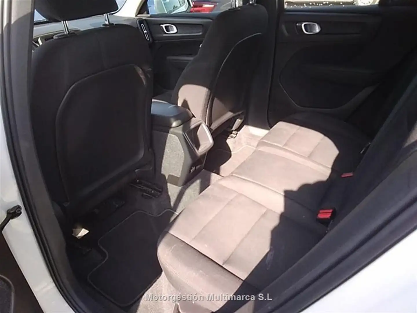 Volvo XC40 2.0 D3 - 2