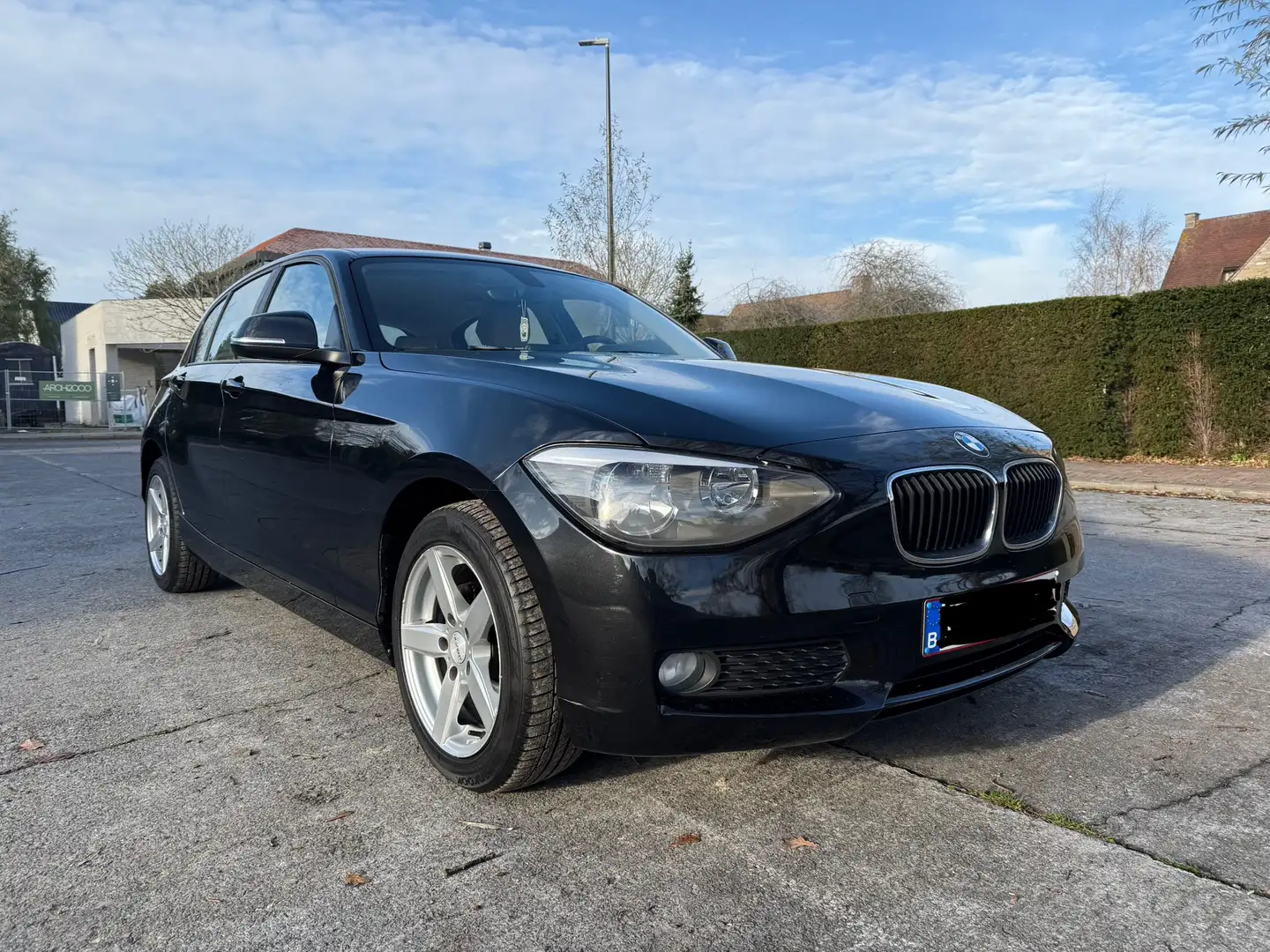 BMW 116 116i Noir - 1